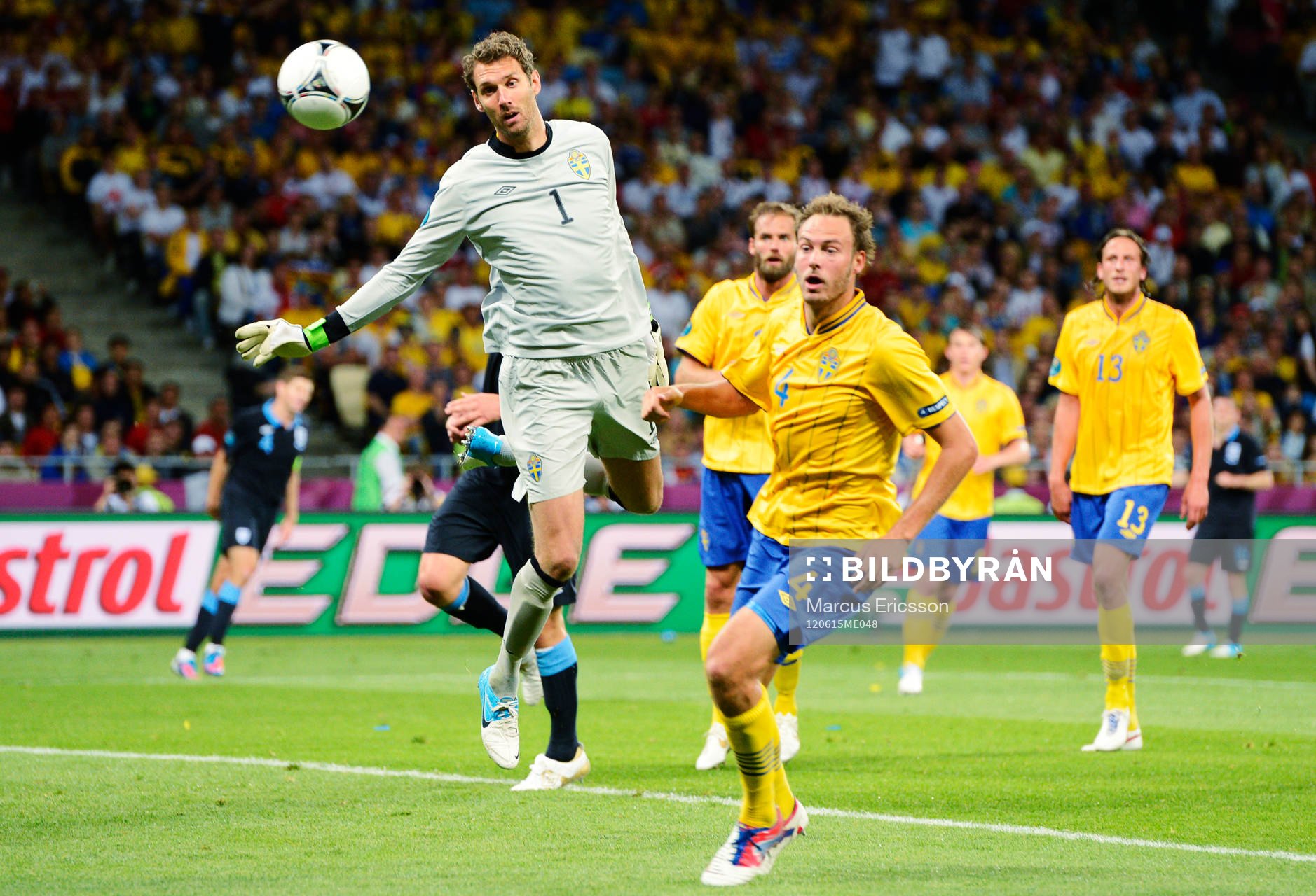 Andreas Isaksson, målvakt, och Andreas Granqvist, Sverige