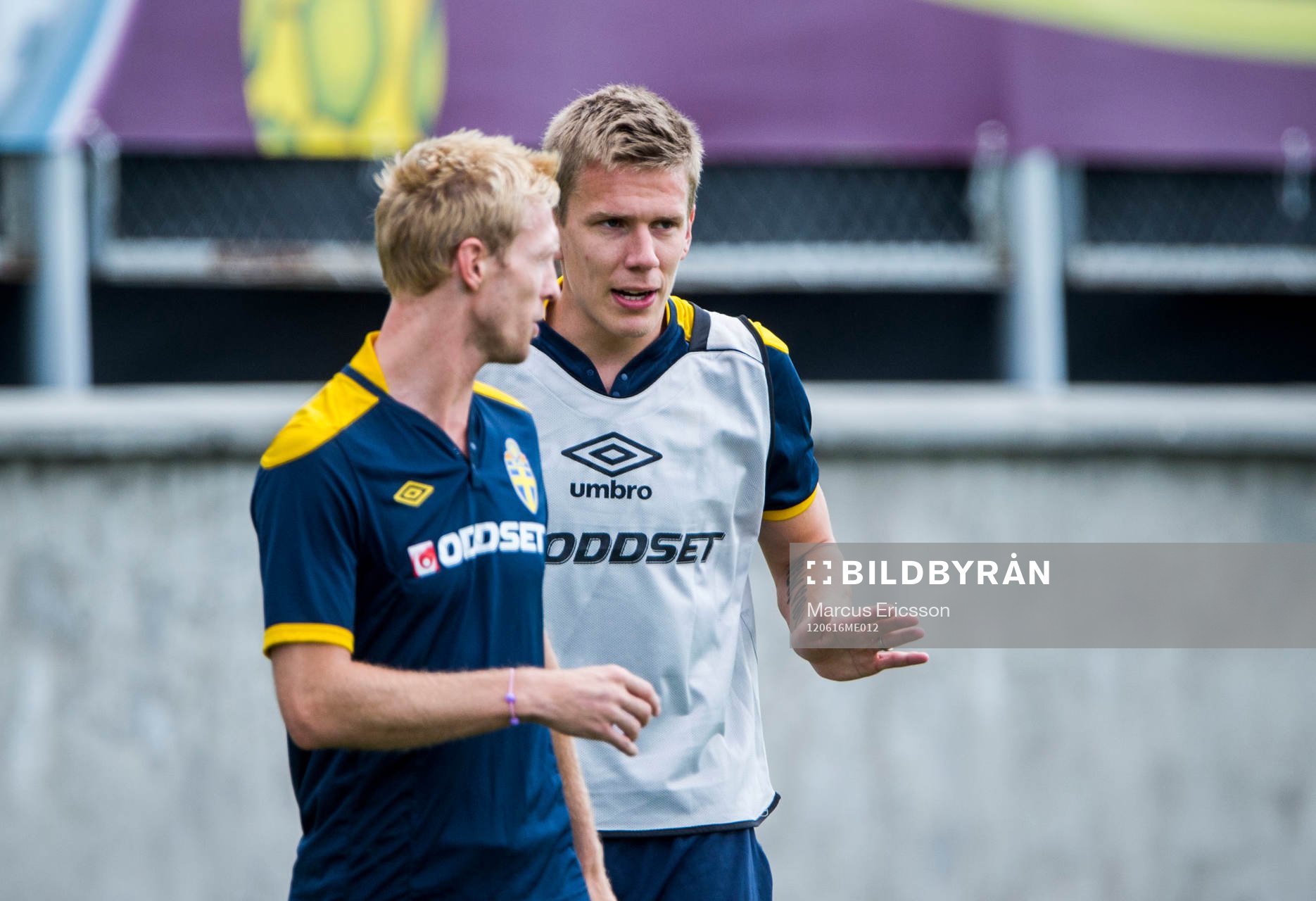 Christian Wilhelmsson och Pontus Wernbloom diskuterar