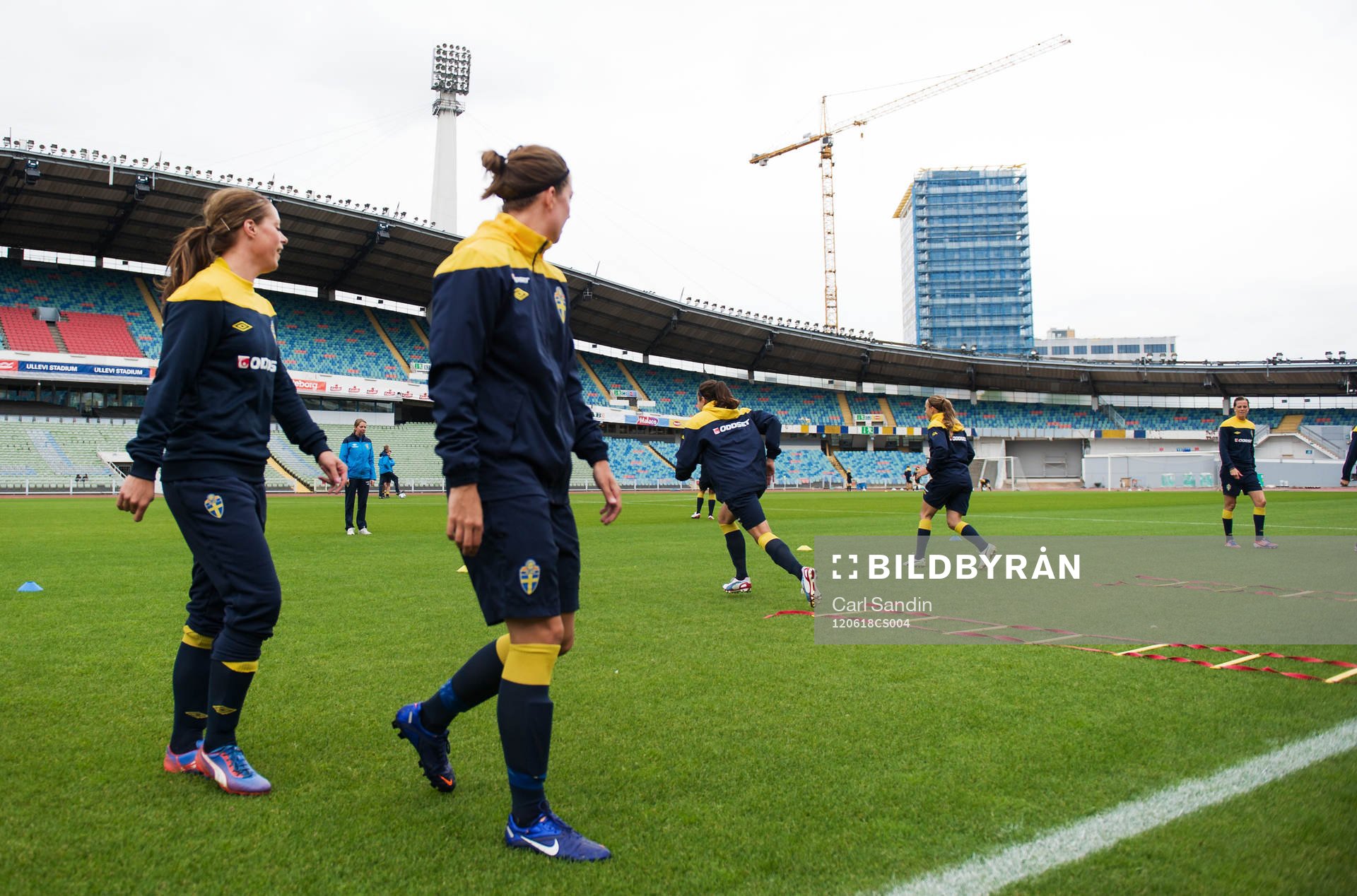 Uppvärmning, Johanna Almgren, Lina Nilsson, Sverige.