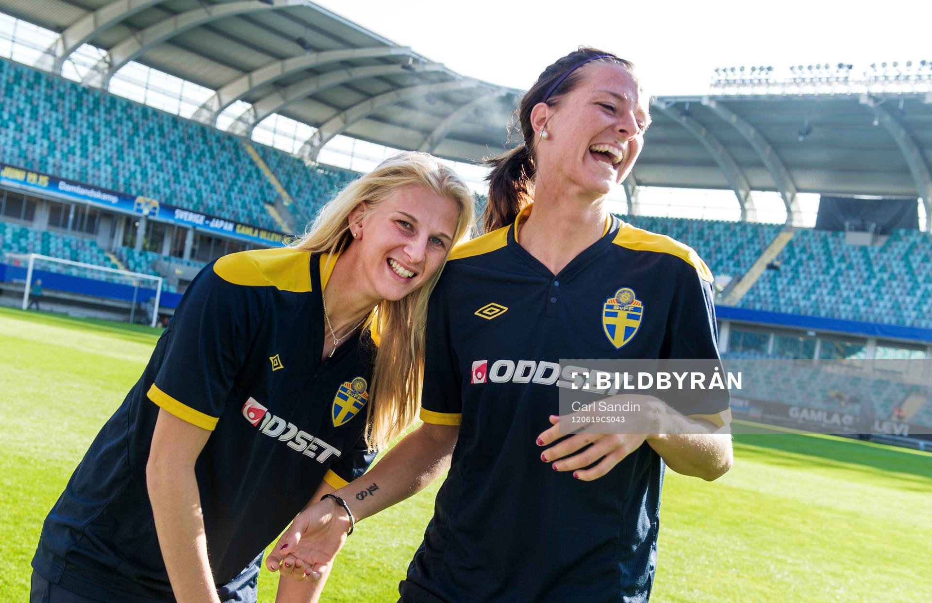 Sofia Jakobsson och Lotta Schelin