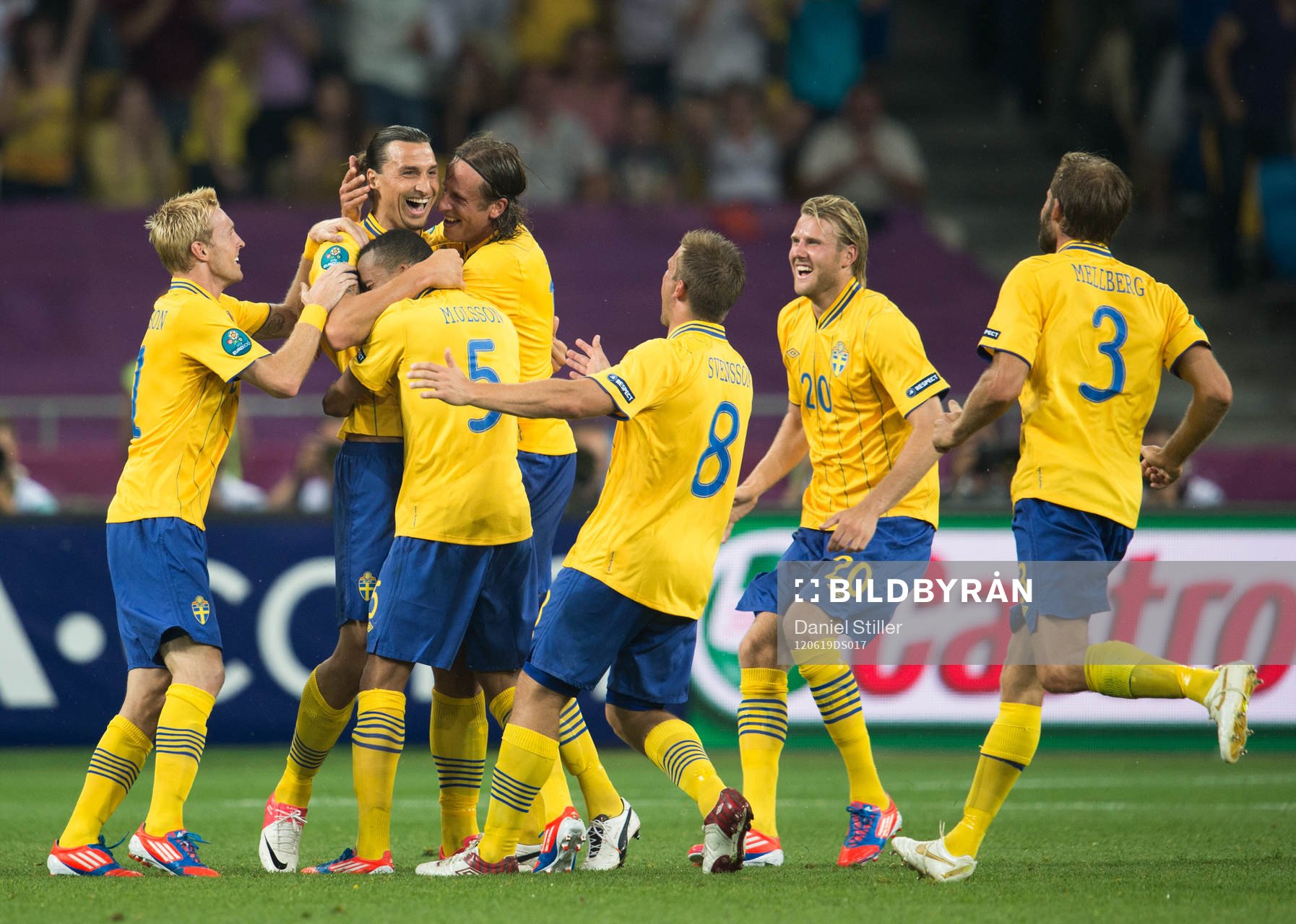 Zlatan Ibrahimovic, Sverige, gör 1-0, jubel