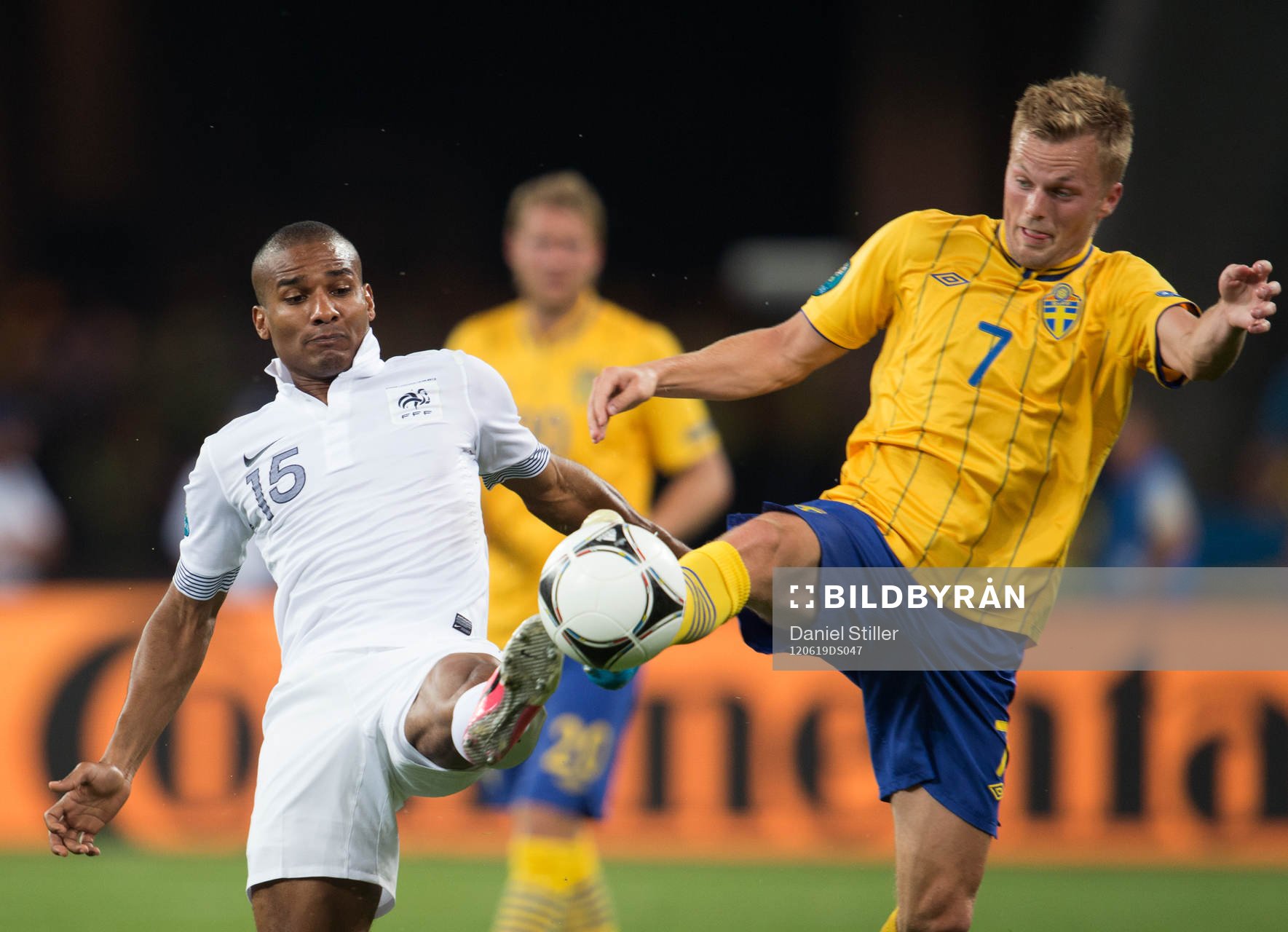 Florent Malouda, Frankrike, Sebastian Larsson, Sverige