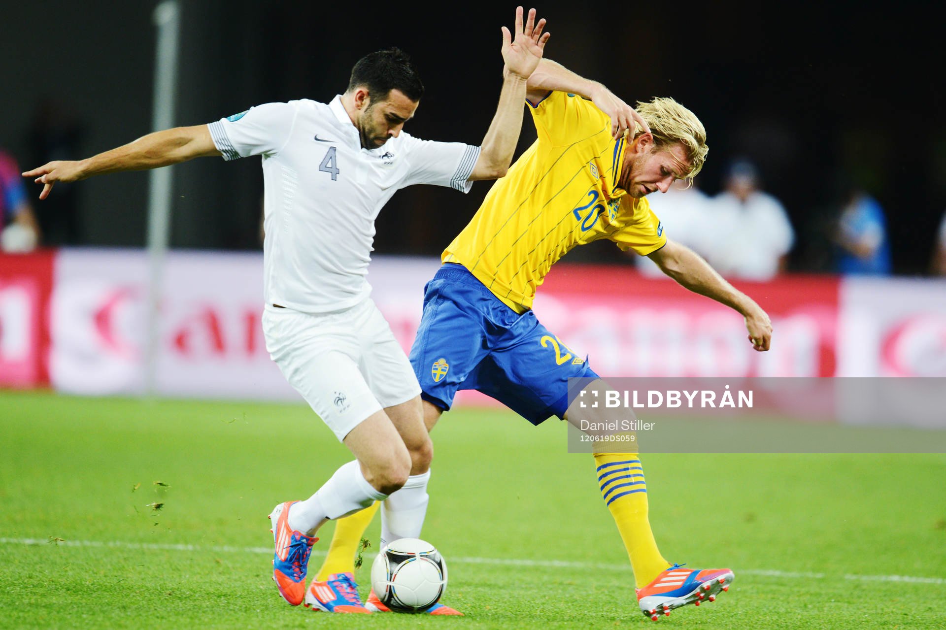 Adil Rami, Frankrike, och Ola Toivonen, Sverige