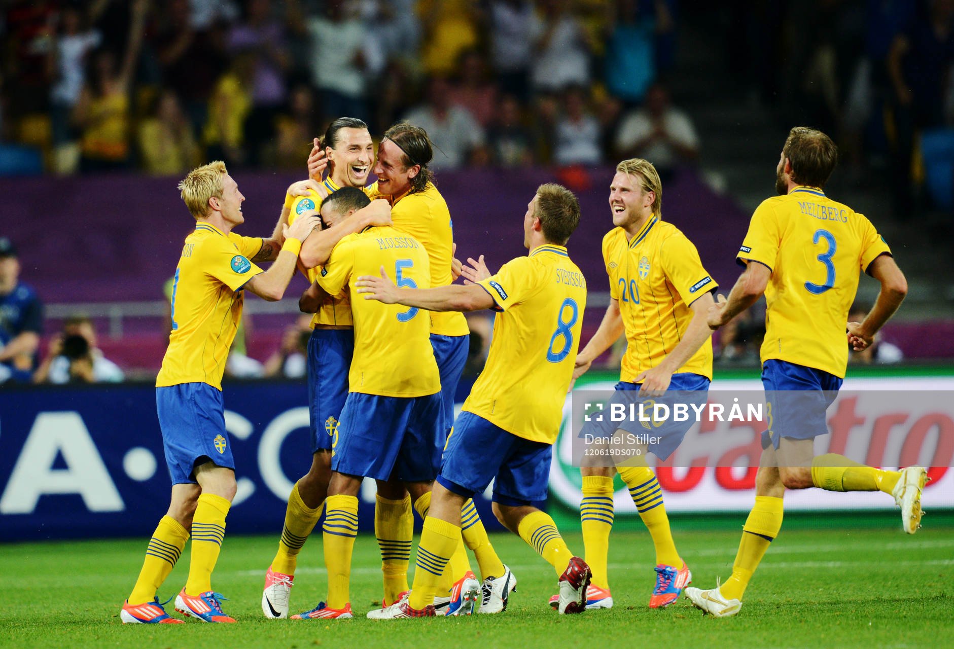 Zlatan Ibrahimovic, Sverige, kramas om