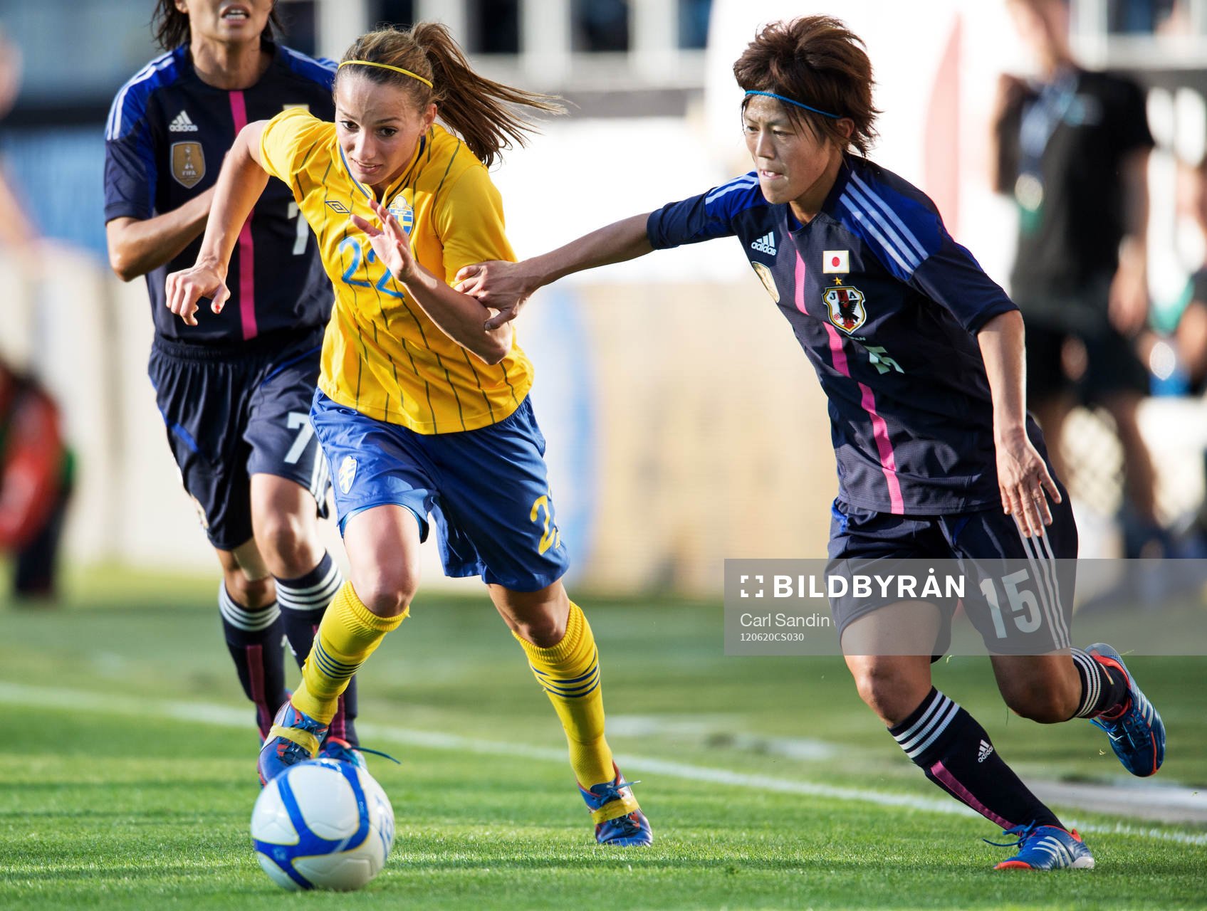 Kosovare Asllani, Sverige, Saori Ariyoshi, Japan