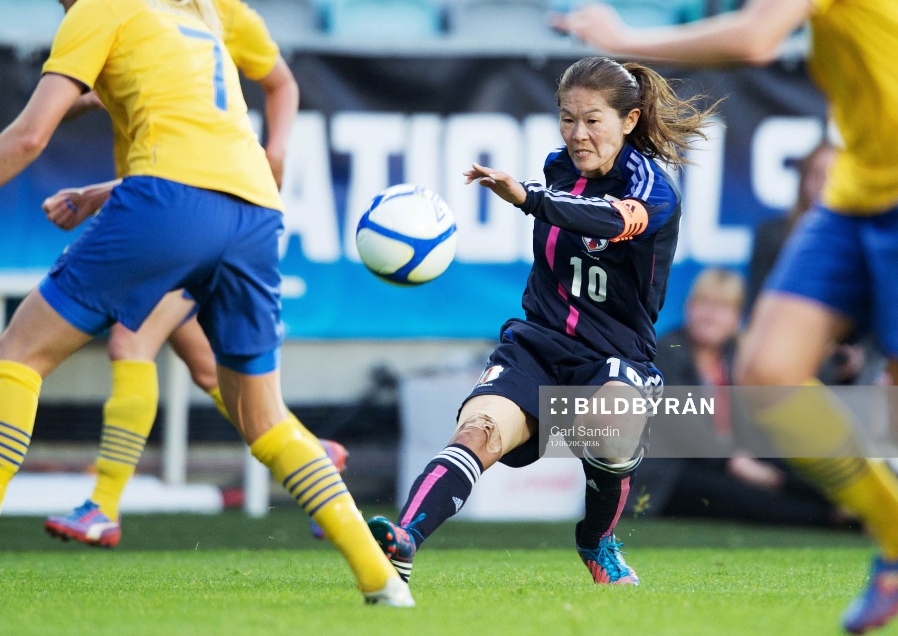 Homare Sawa, Japan
