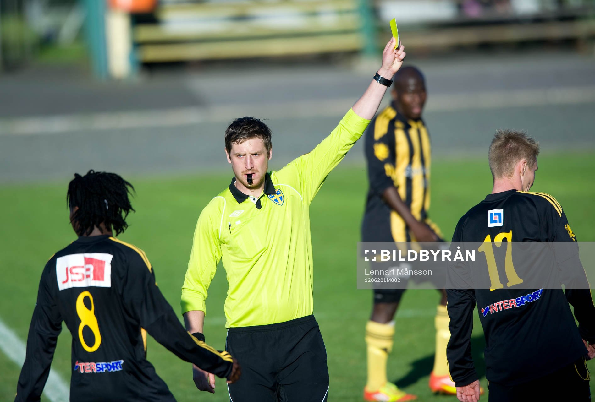  Varning, gult kort, Jacob Magnetorp, domare