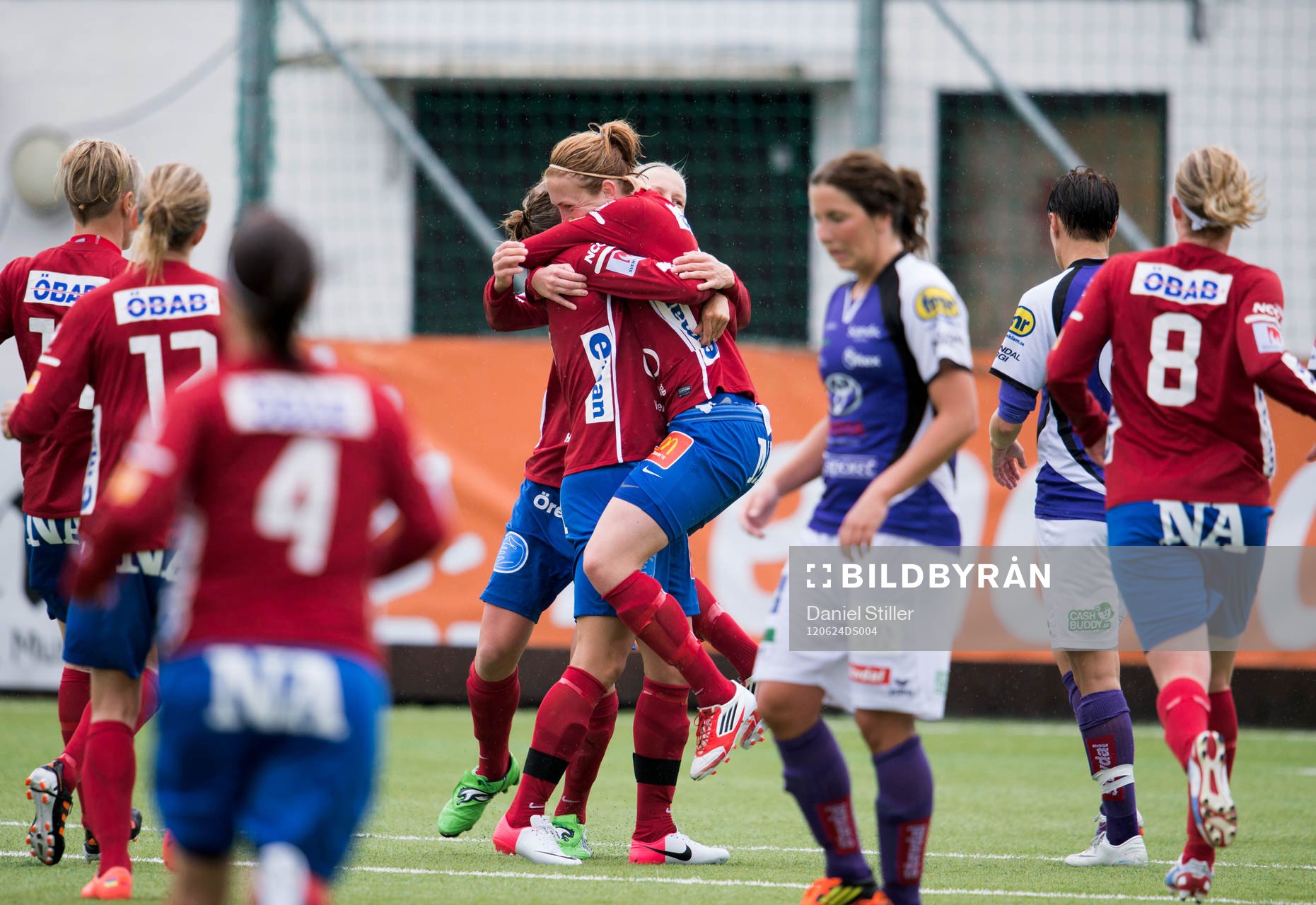 Linda Fransson, Örebro, gör matchens enda mål, jubel
