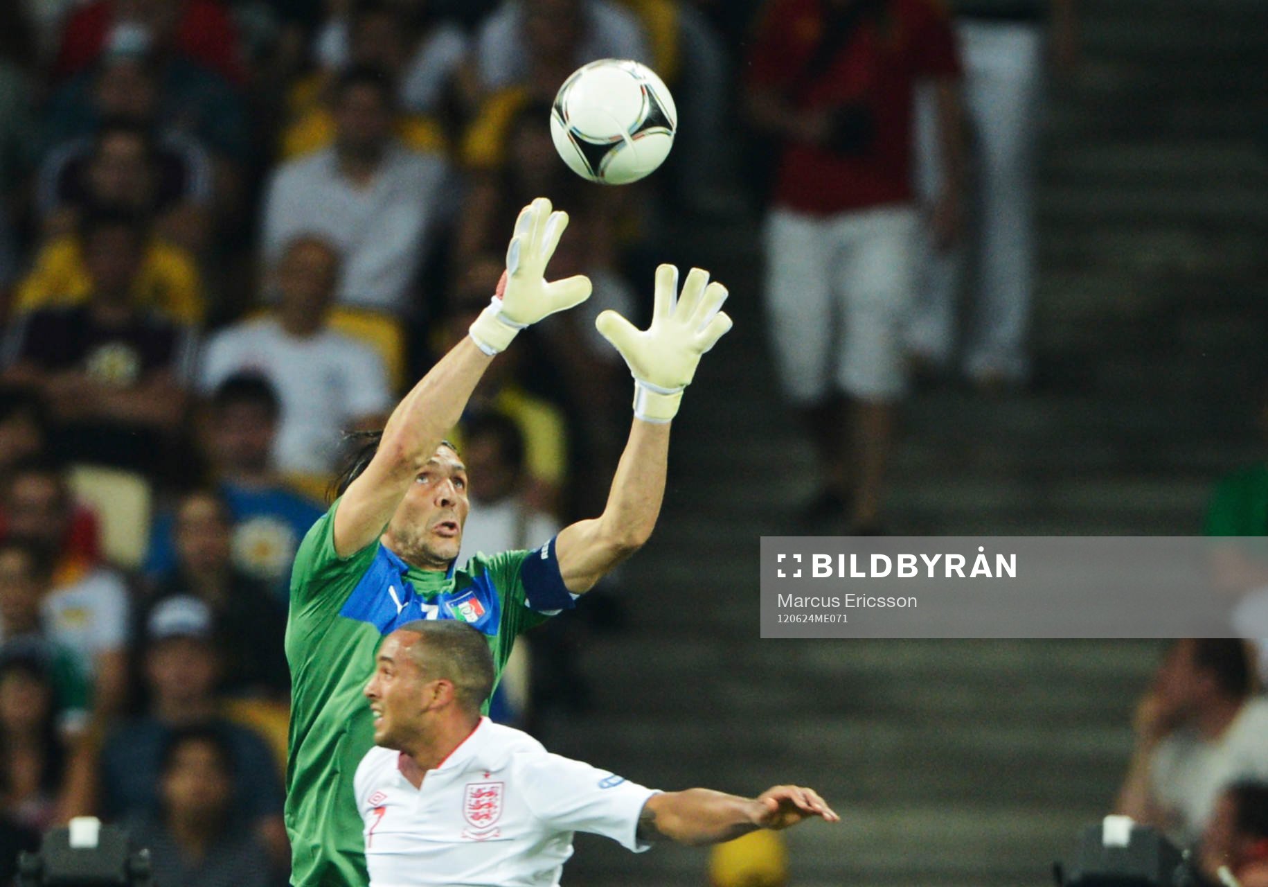 Gianluigi Buffon, målvakt, Italien