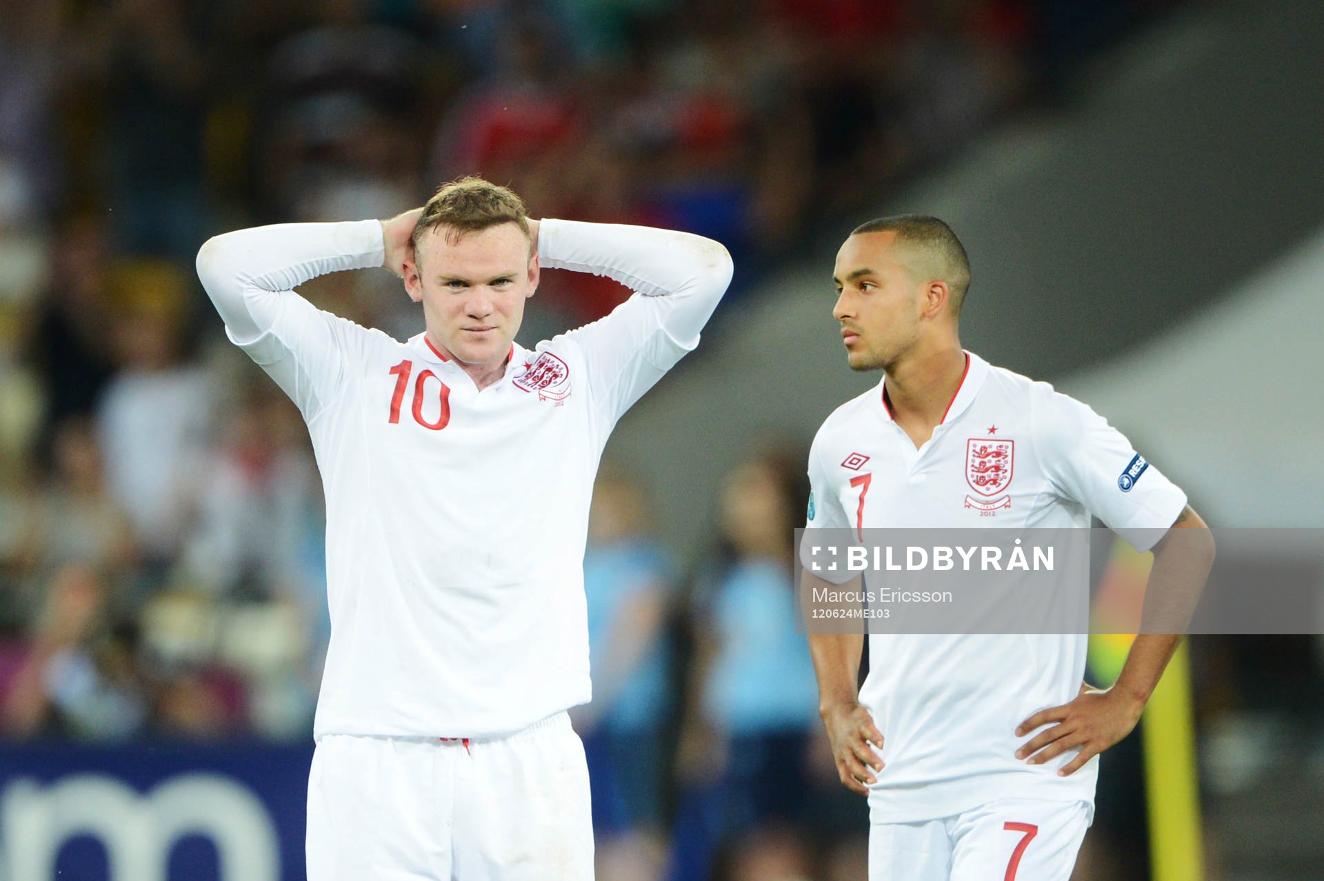 Wayne Rooney och Theo Walcott, England, depp