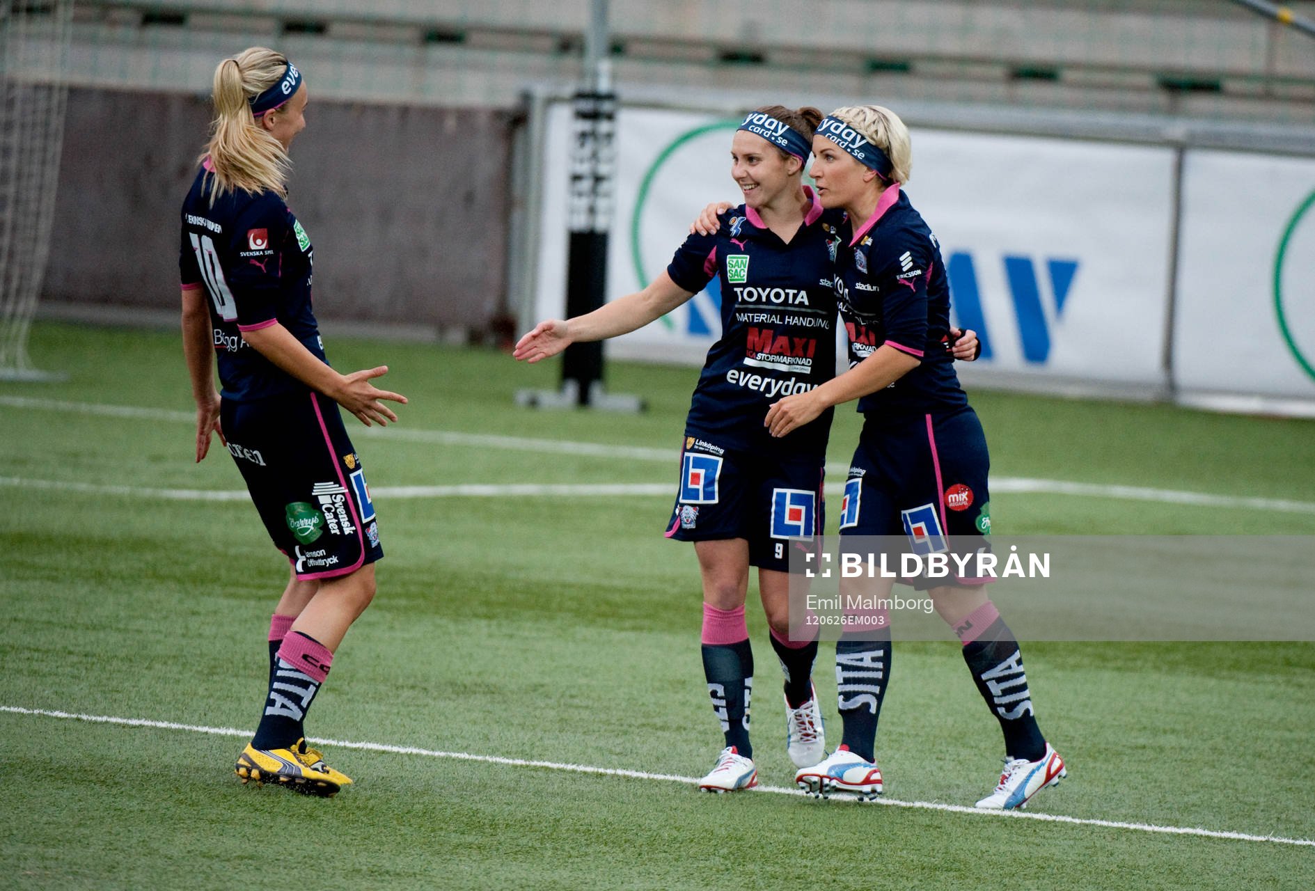 Manon Melis, Linköping. 1-0. Jubel