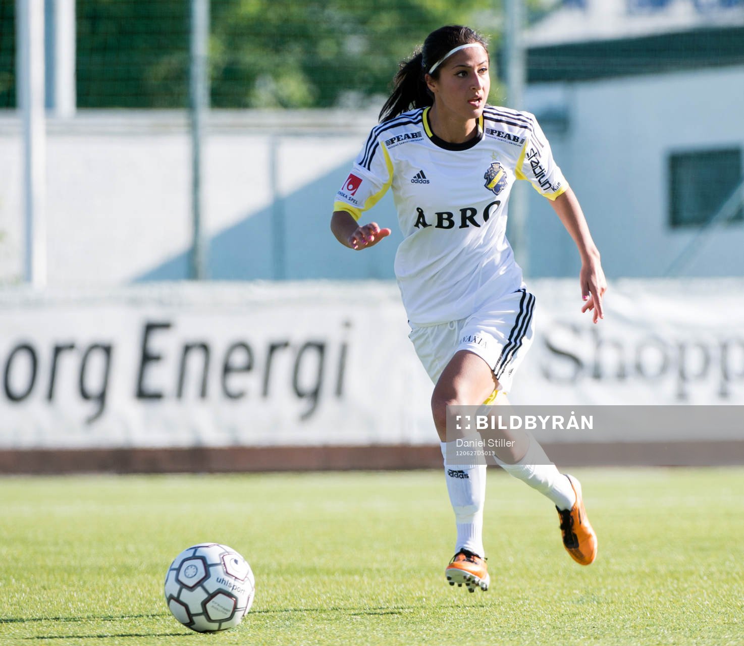 Nazanin VAseghpanah, AIK