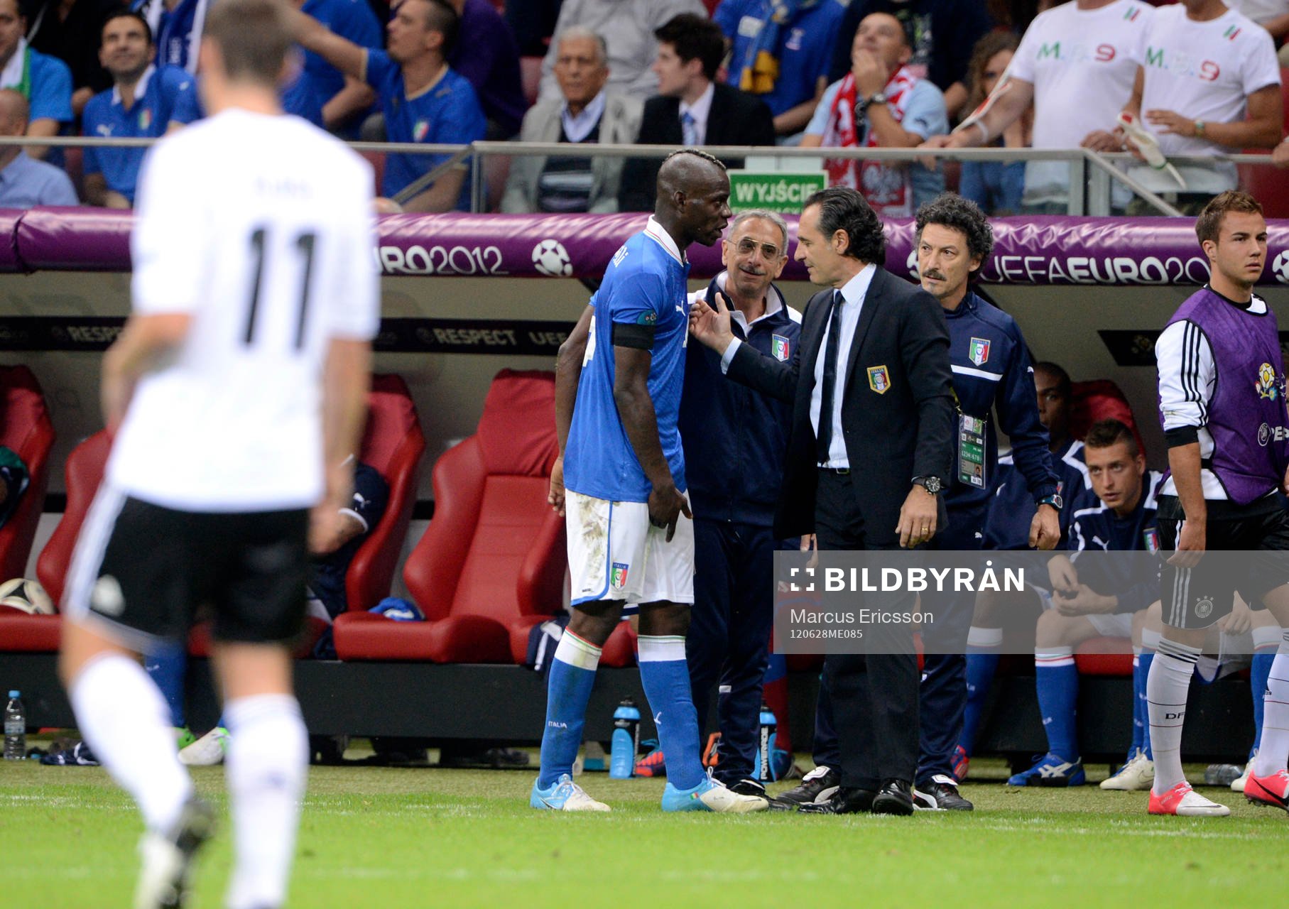 Mario Balotelli, Italien, utbytt pga kramp