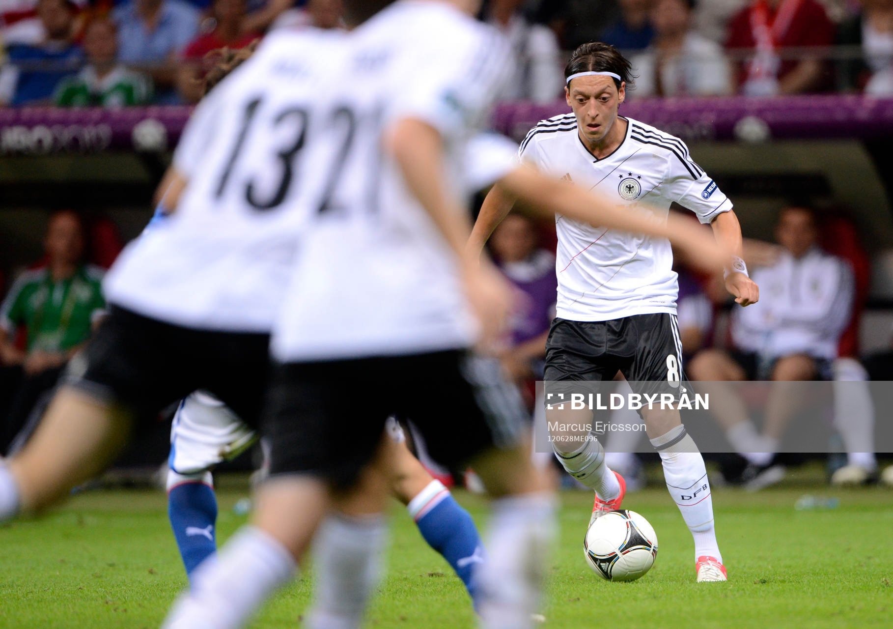Mesut Özil, Tyskland