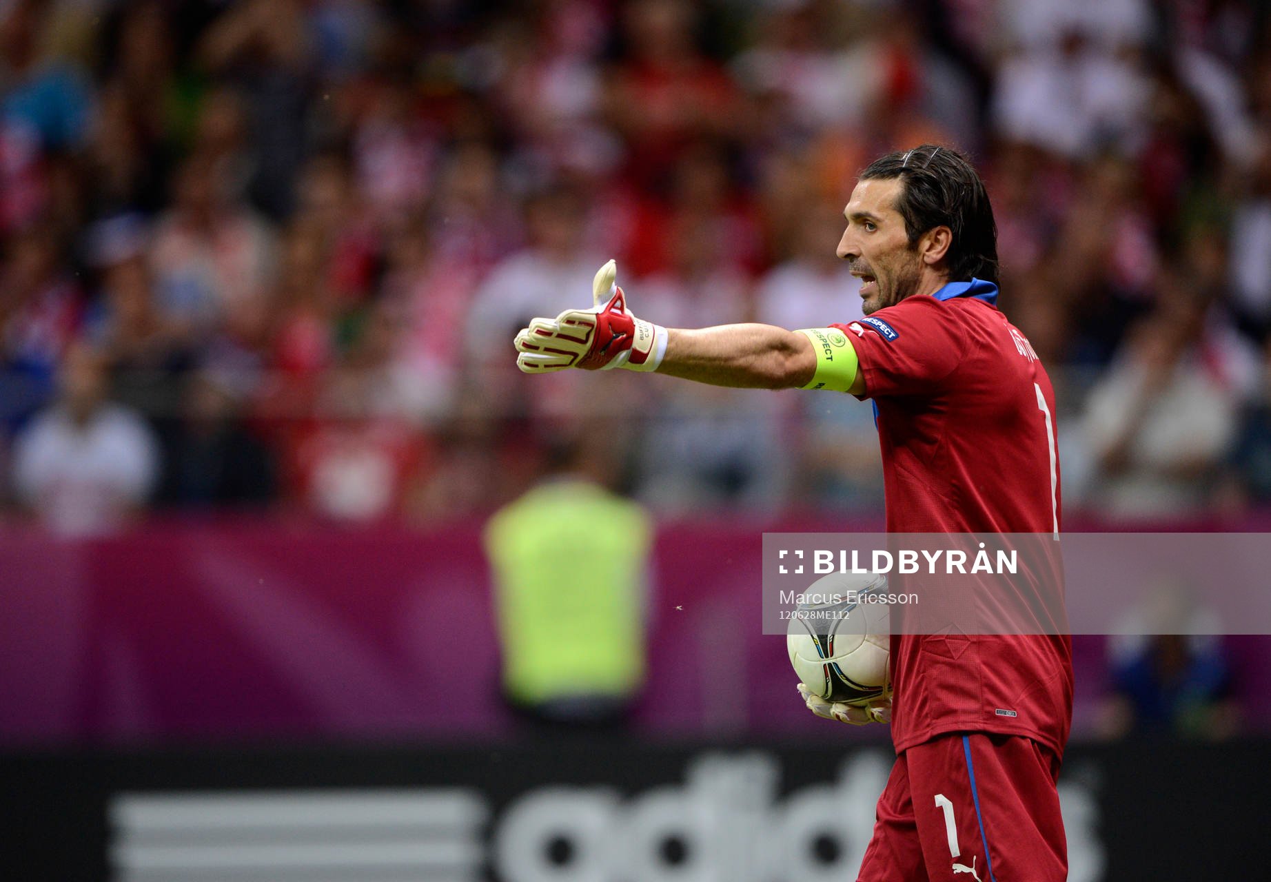 Gianluigi Buffon, målvakt, Italien