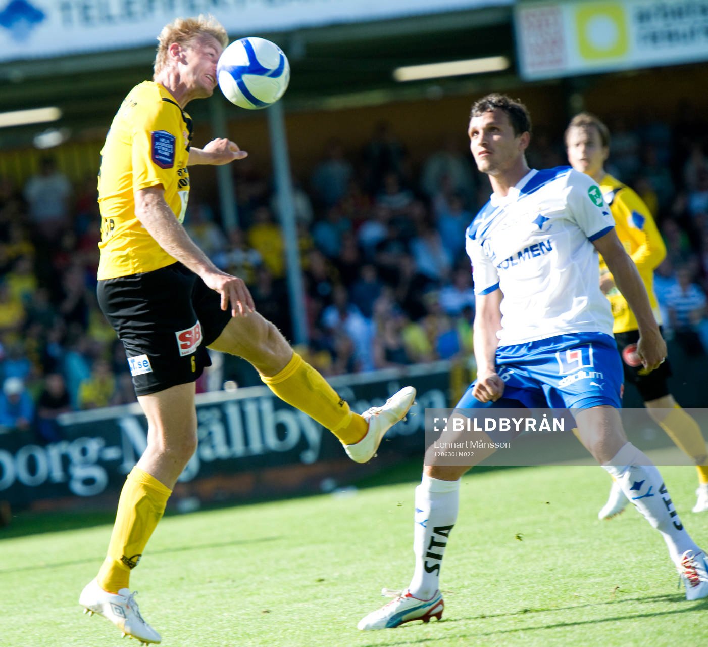   Patrik Rosengren, Mjällby och Shpetim Hasani, Norrköping