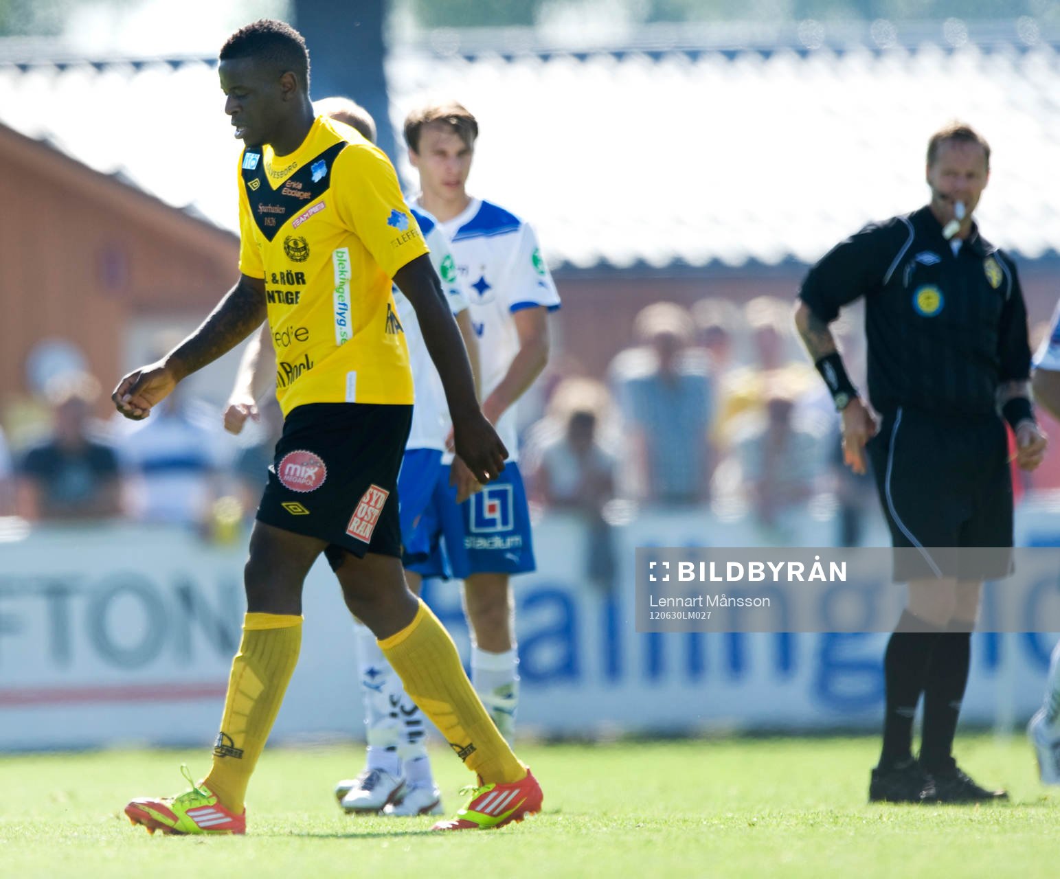Utvisning, Dominique Kivuvu, Mjällby, som går innan