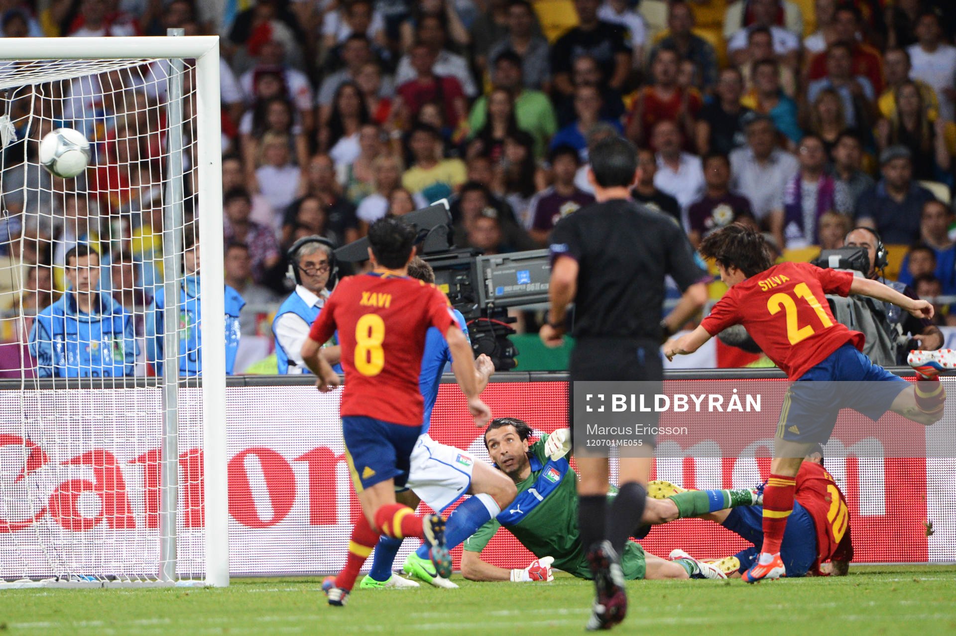 David Silva, Spanien, gör 1-0