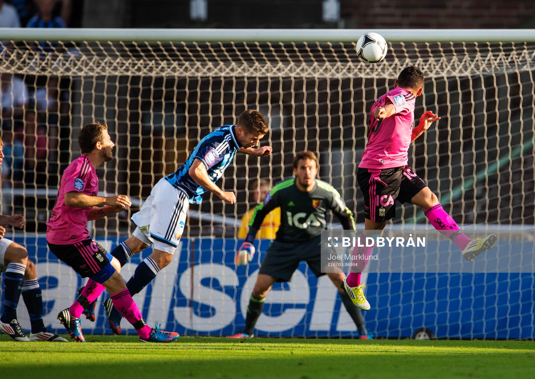 Daniel Sobralense, IFK Göteborg, nickar in 0-1
