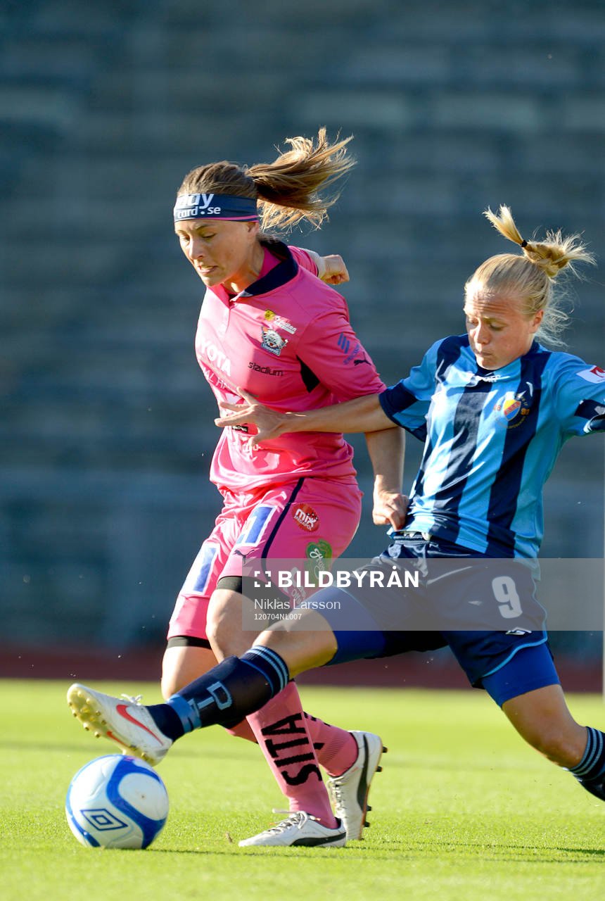 Mariann Gajhede Knudsen, Linköping och Mia Jalkerud,