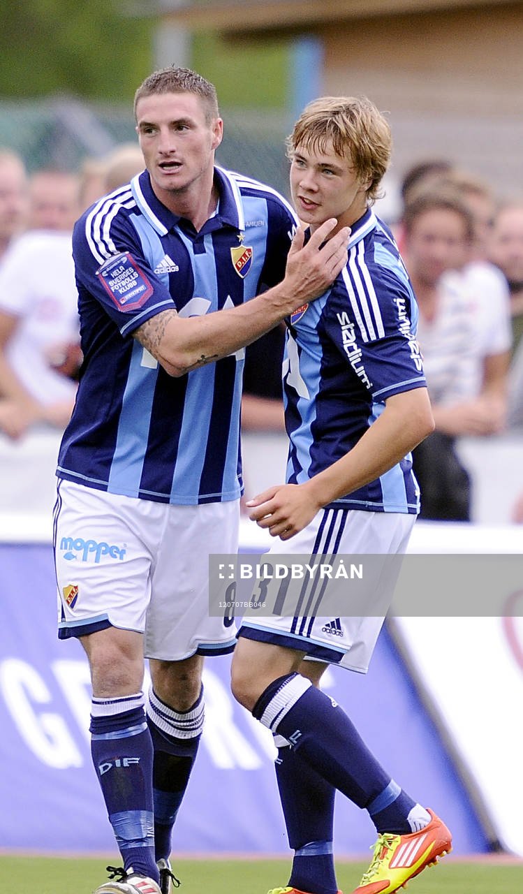  James Keene, Djurgården jubel med Simon Tibbling, efter 1-0. 
