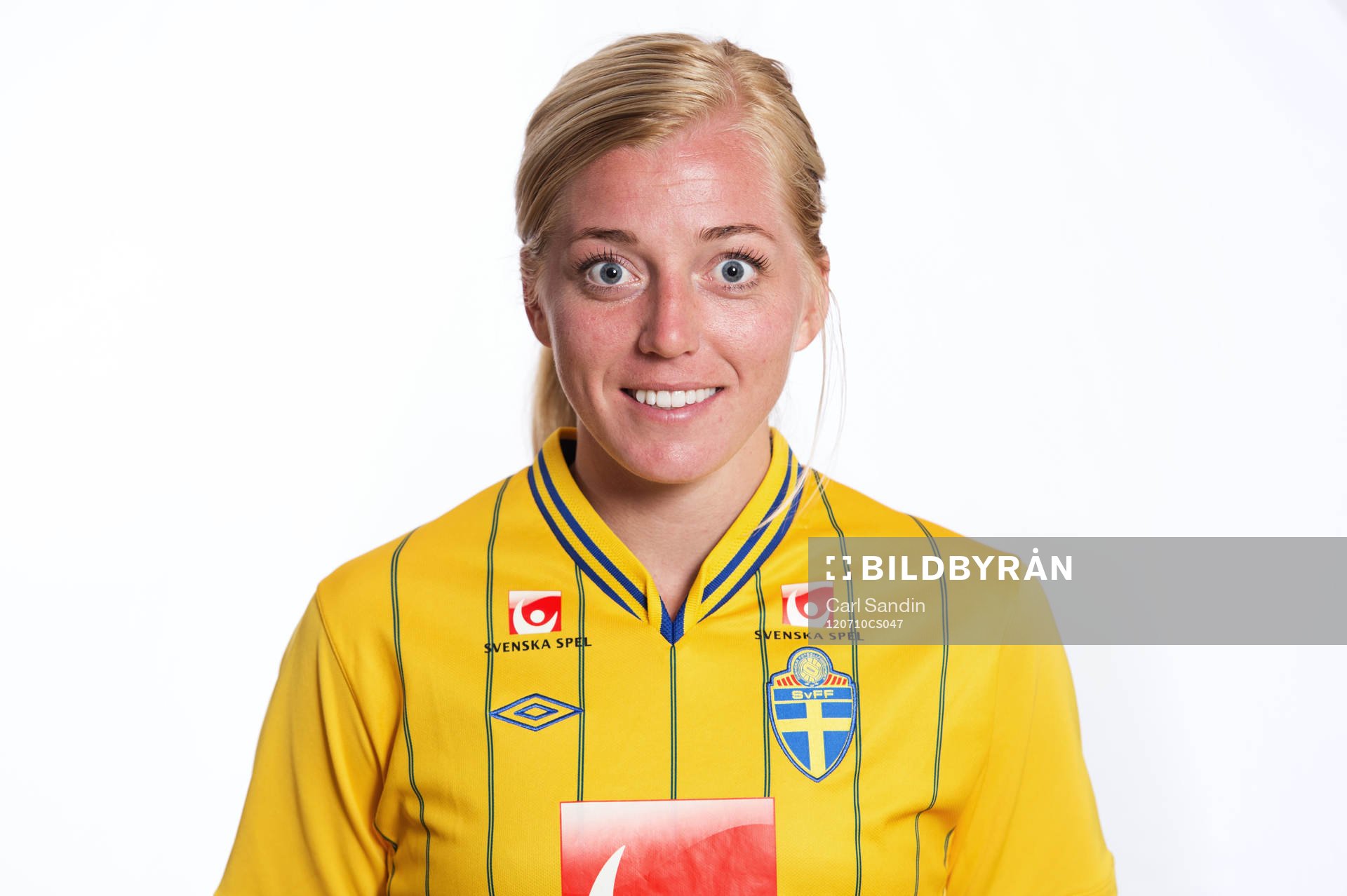 Linda Sembrant, Sverige