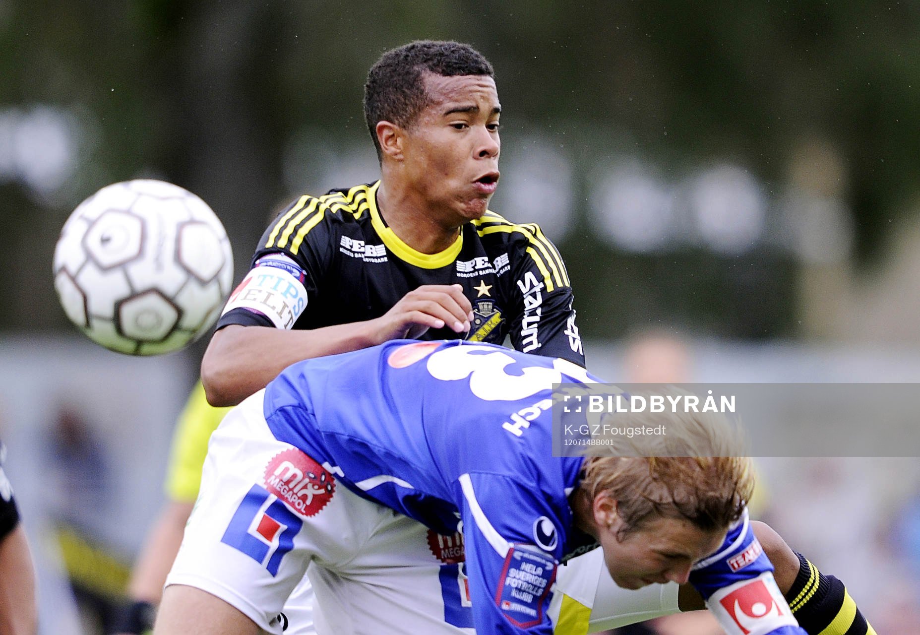Anton Tinnerholm, Åtvidaberg och Robin Quaison, AIK