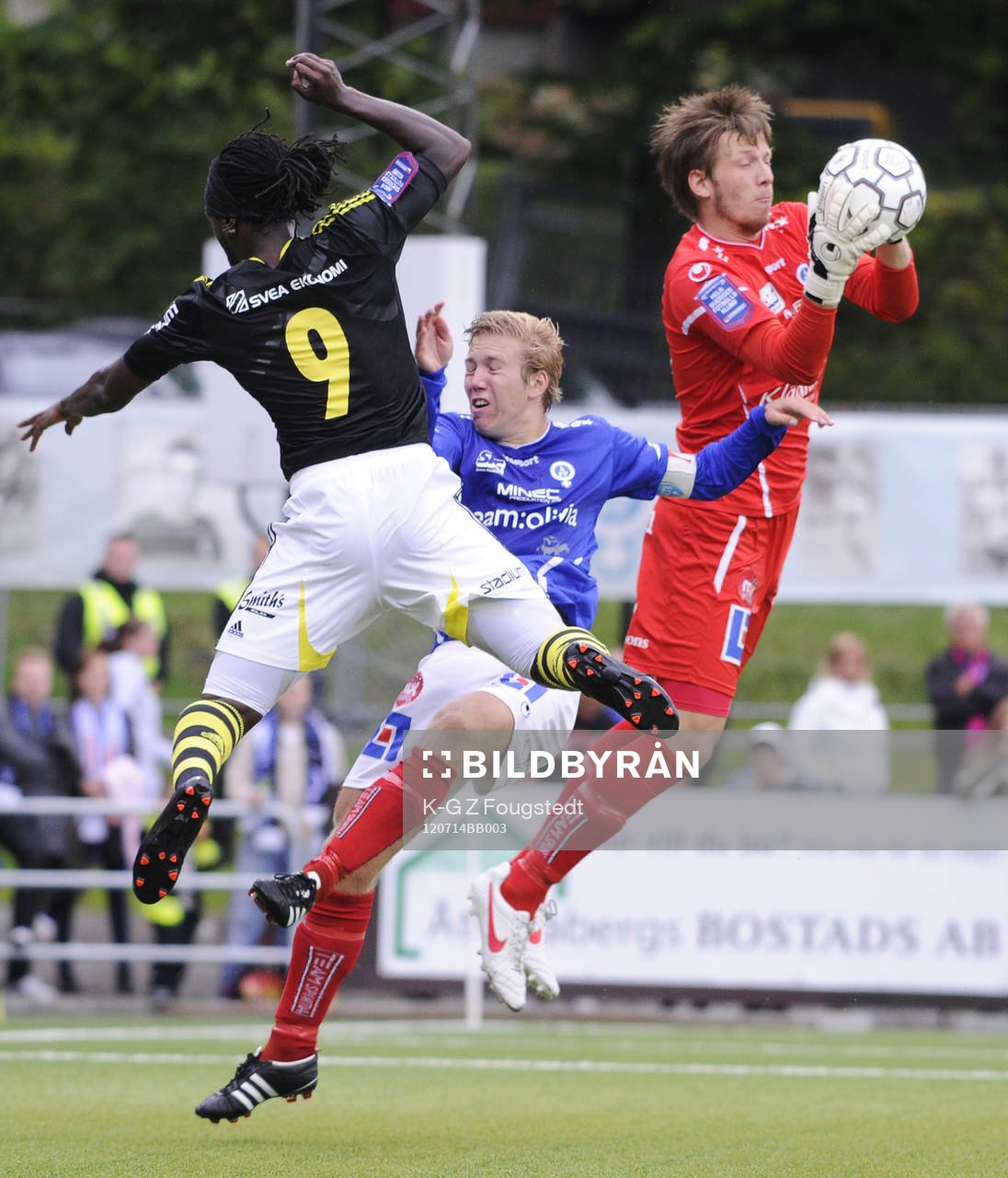 Martin Kayongo-Mutumba, AIK och Gustav Jansson målvakt