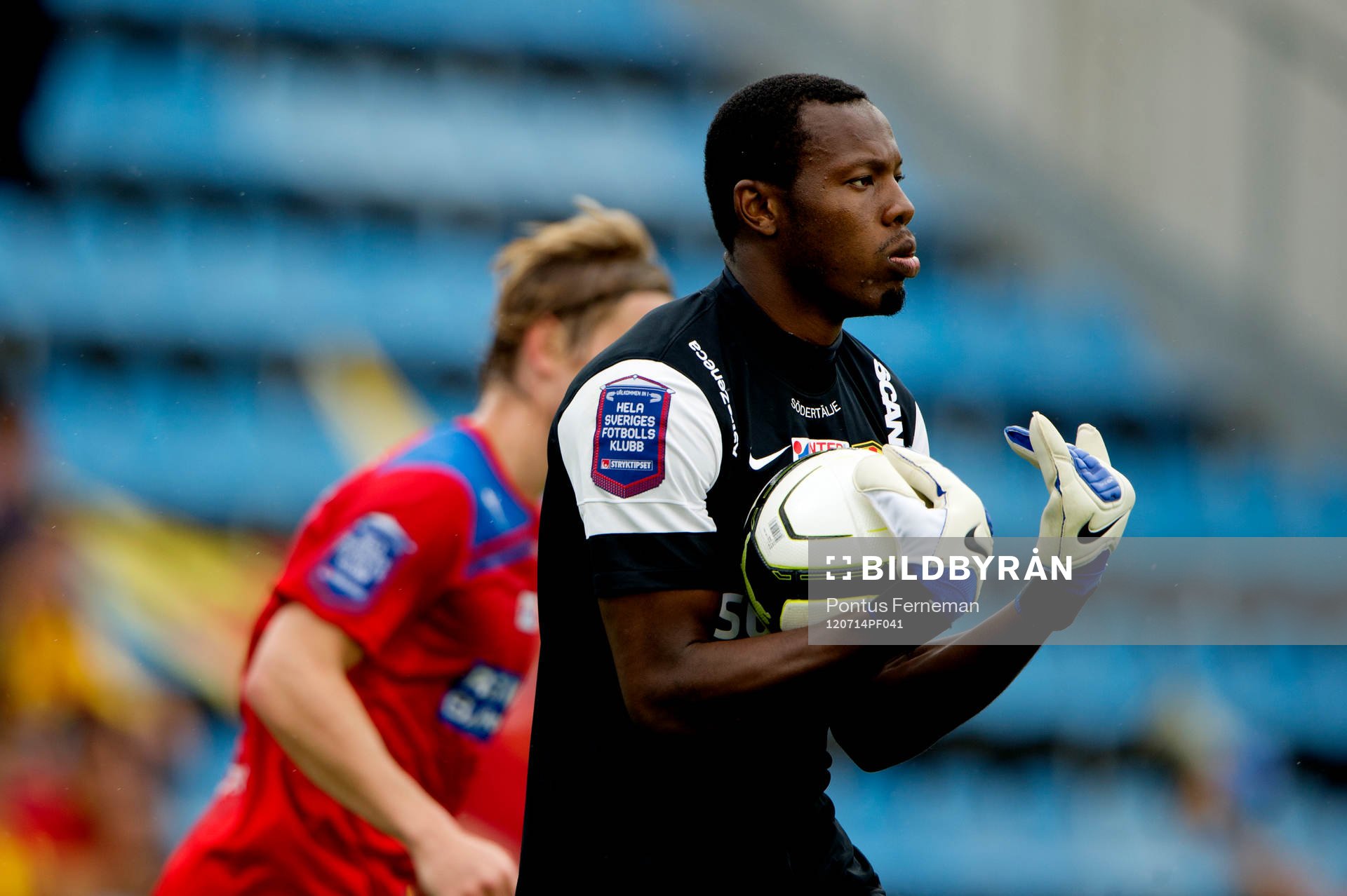 Dwayne Miller, målcakt, Syrianska