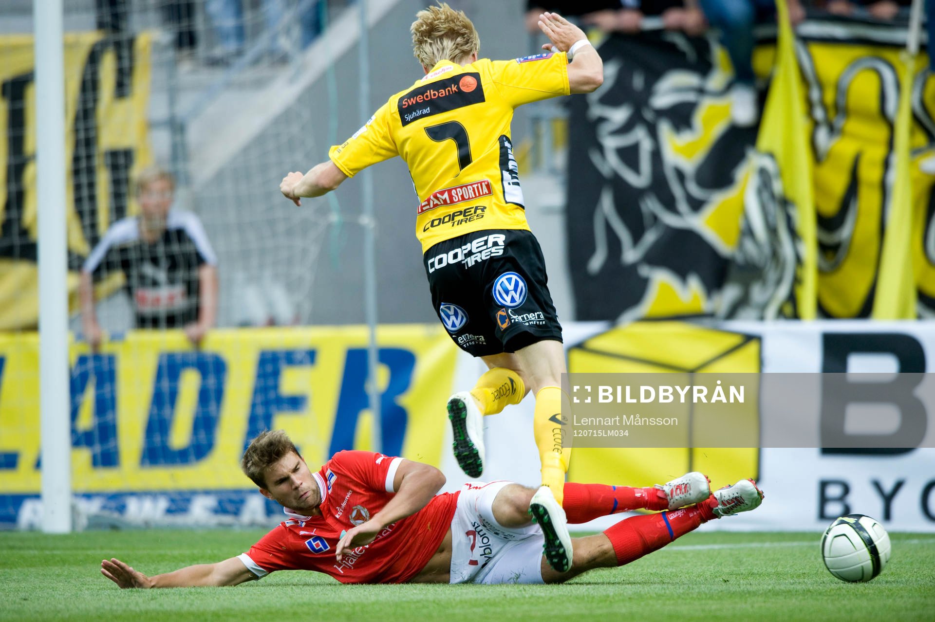 Jörgen Skjelvik, Kalmar, stoppar Johan Larsson, Elfsborg