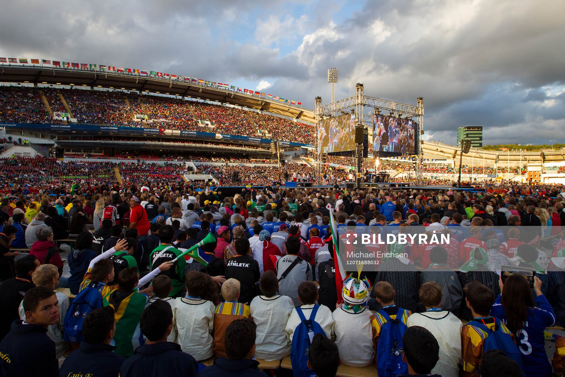 Fotboll, Gothia Cup, Invigning