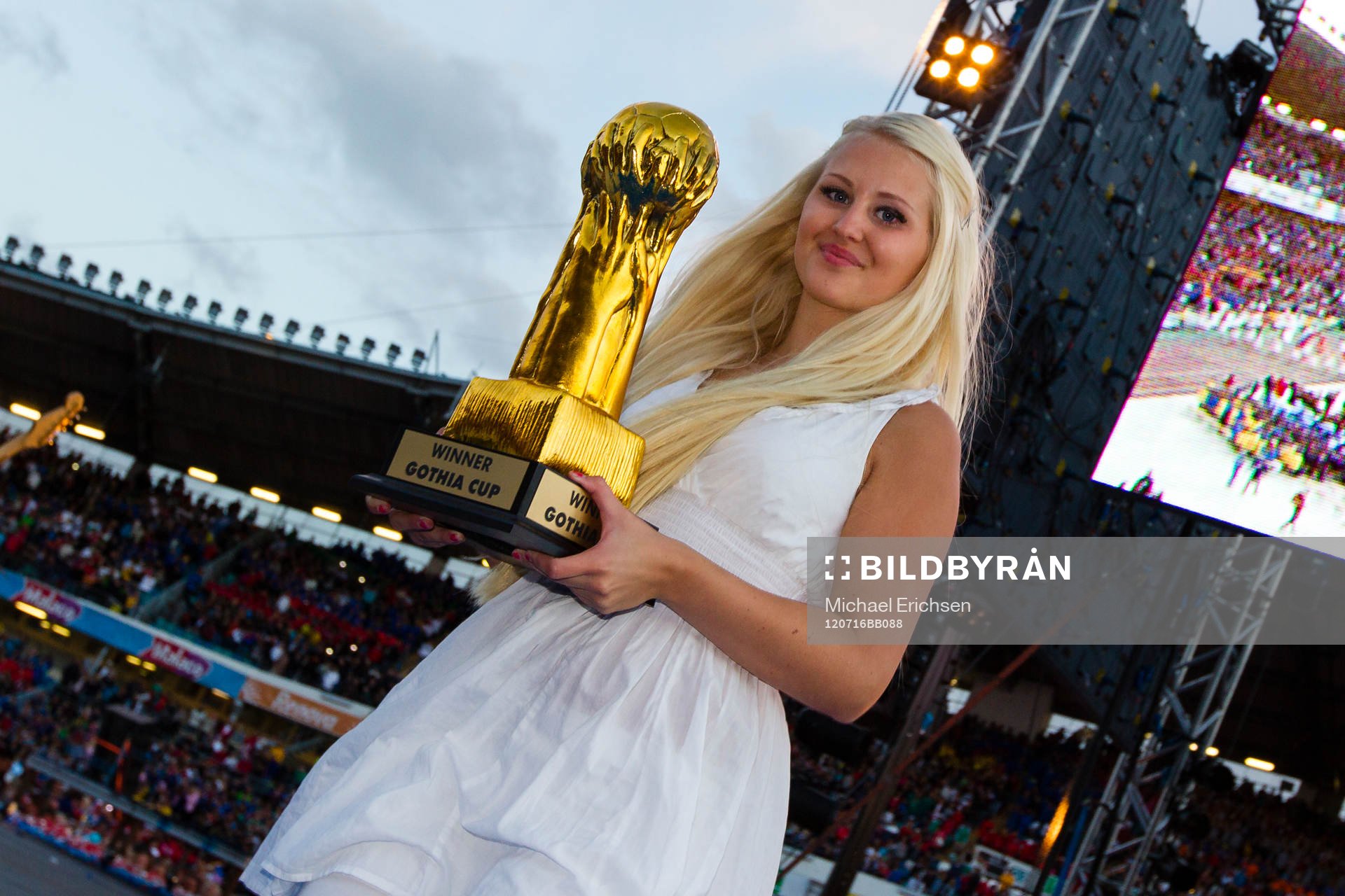 Fotboll, Gothia Cup, Invigning
