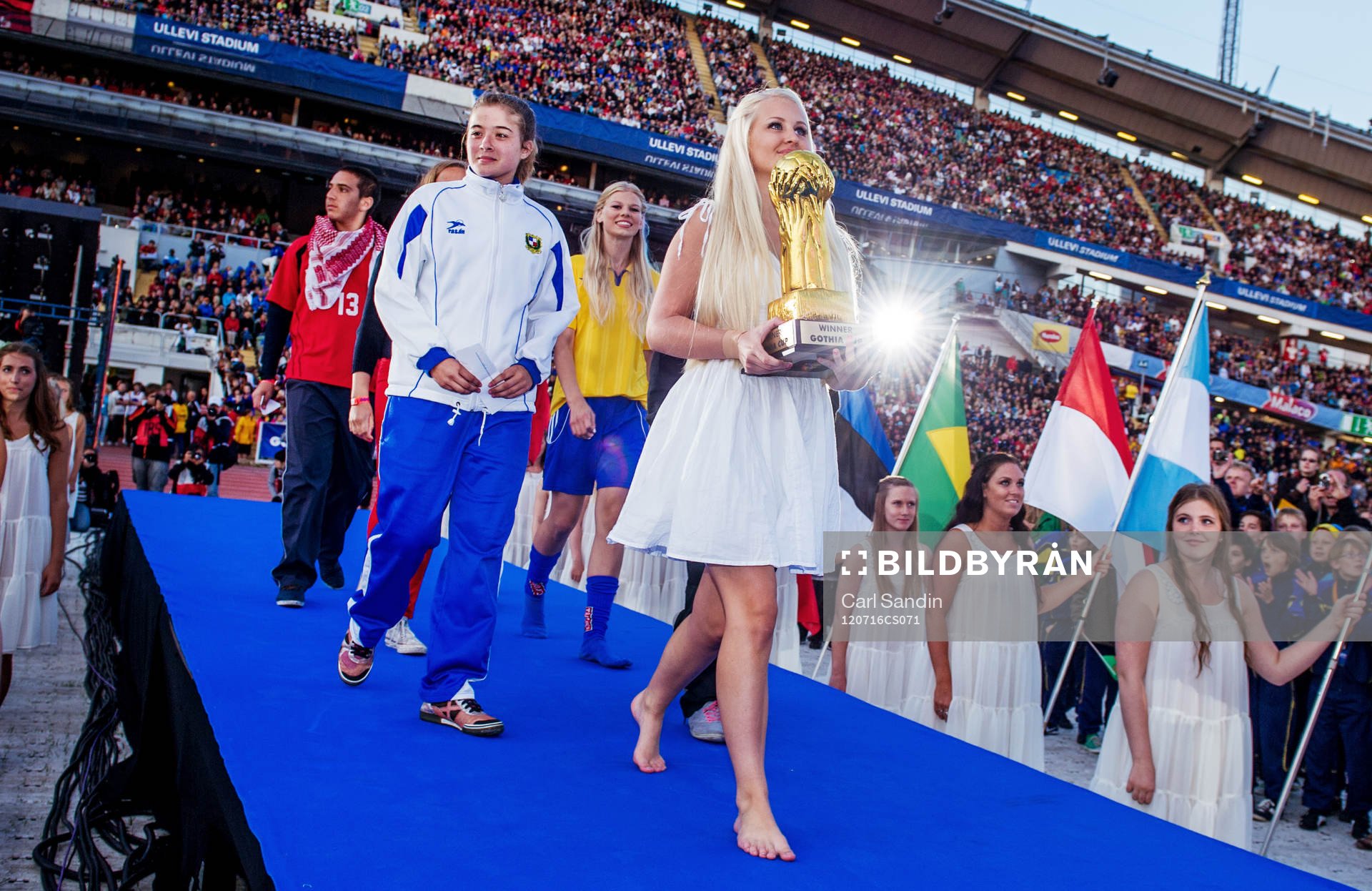 Fotboll, Gothia Cup, Invigning