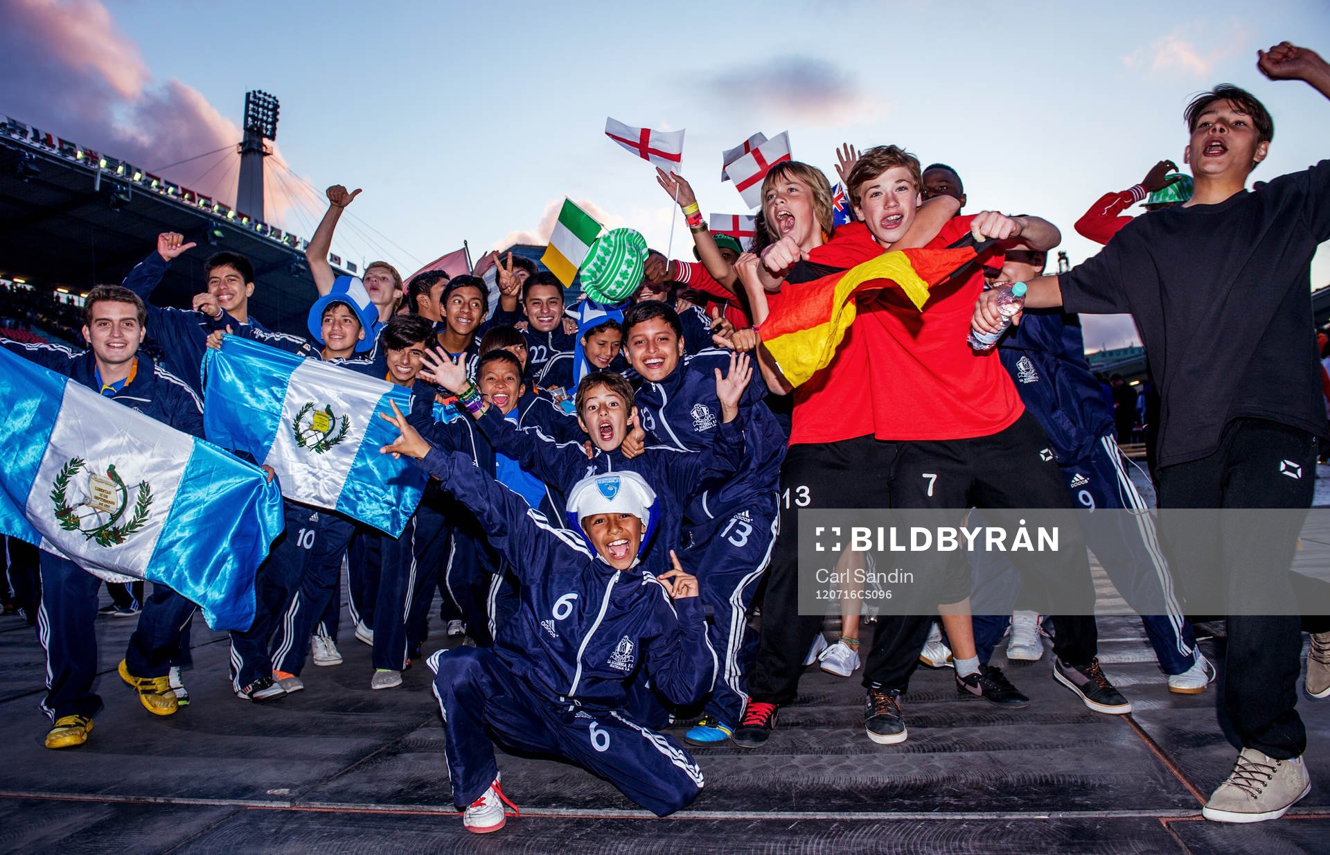 Fotboll, Gothia Cup, Invigning