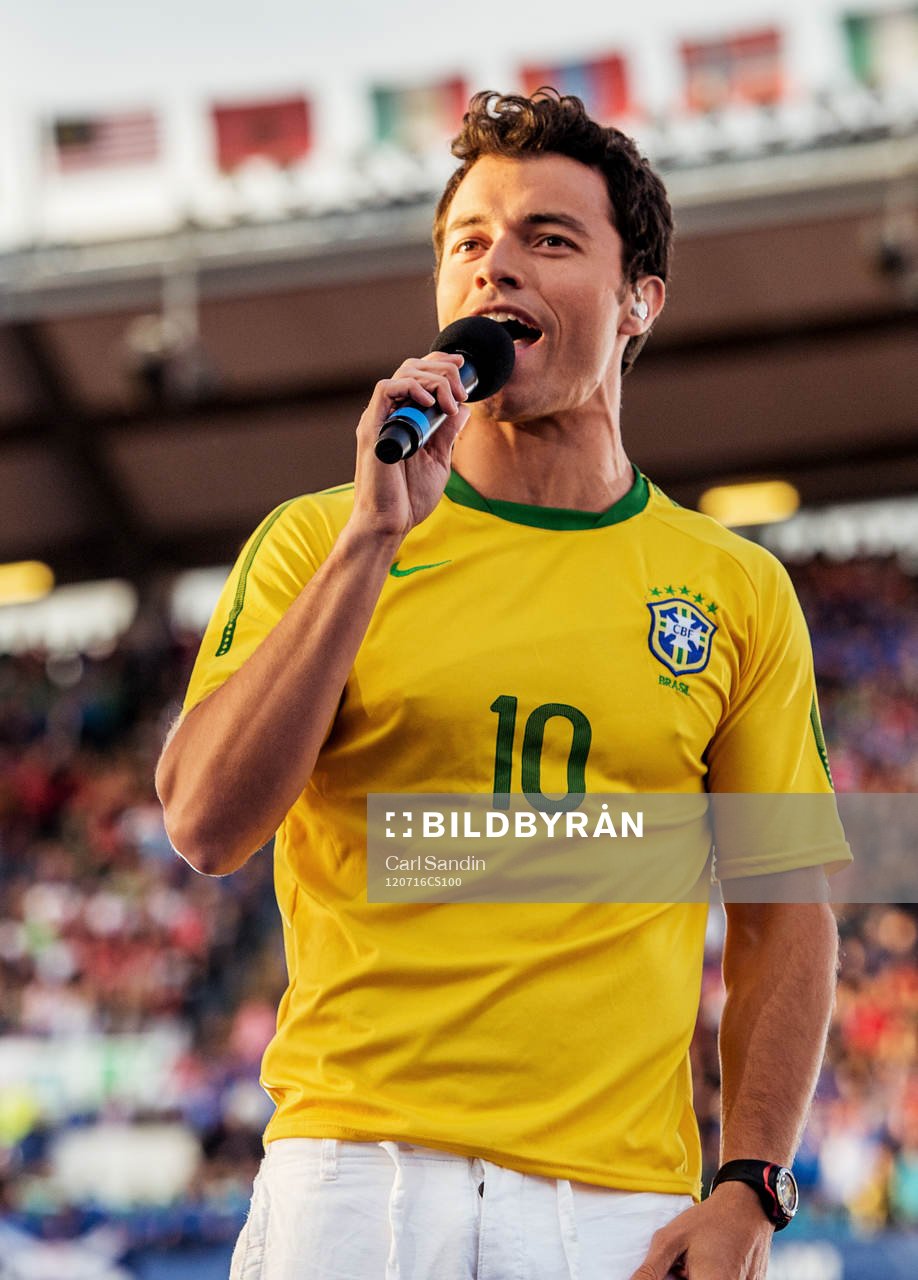 Fotboll, Gothia Cup, Invigning