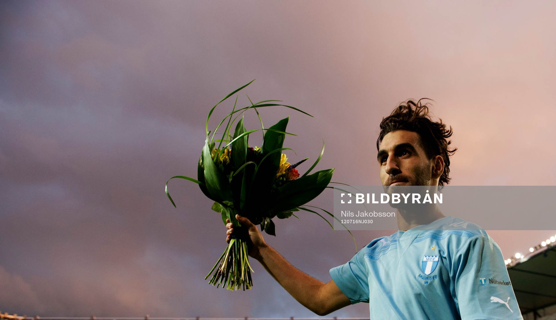 Jimmy Durmaz, Malmö FF tackas av av publiken