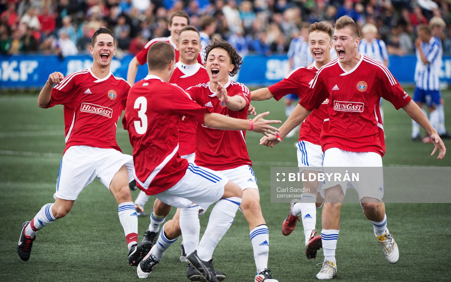 Tipselit, Esbjerg FB -Vasas Academy Ltd, kvartsfinal, jubel