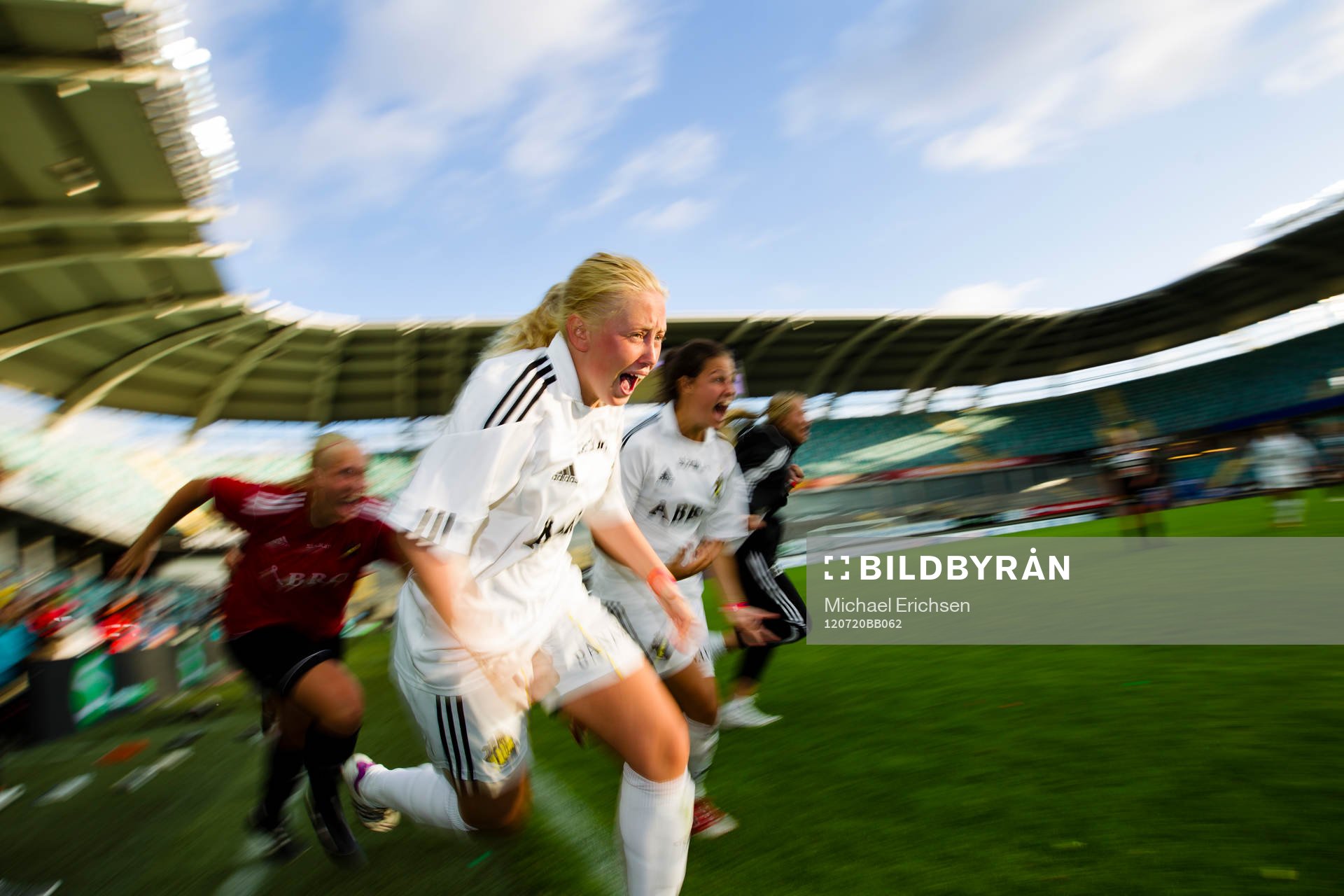 F19, Karlskrona FF - AIK FF. AIK seger, jubel