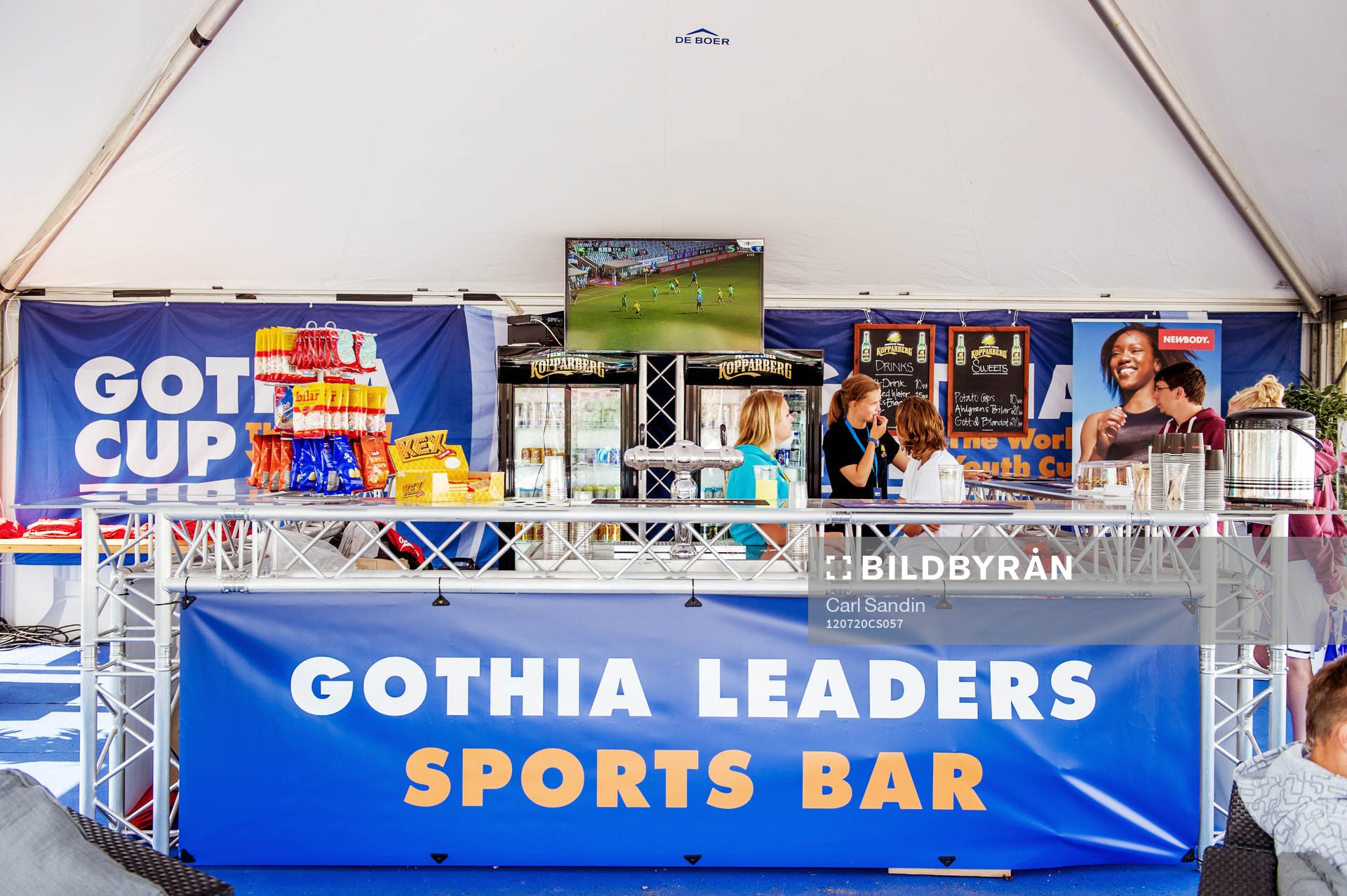 Leaders Bar