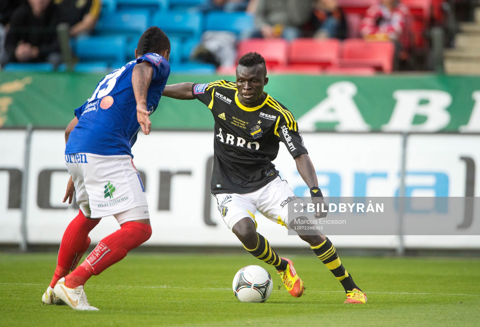Lalawélé Atakora, AIK utmanar