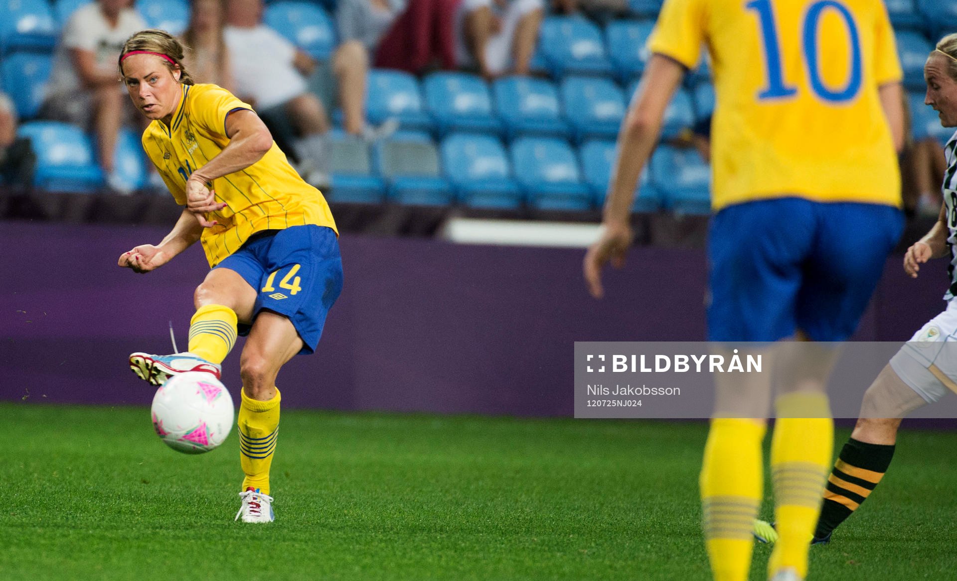 Johanna Almgren, Sverige