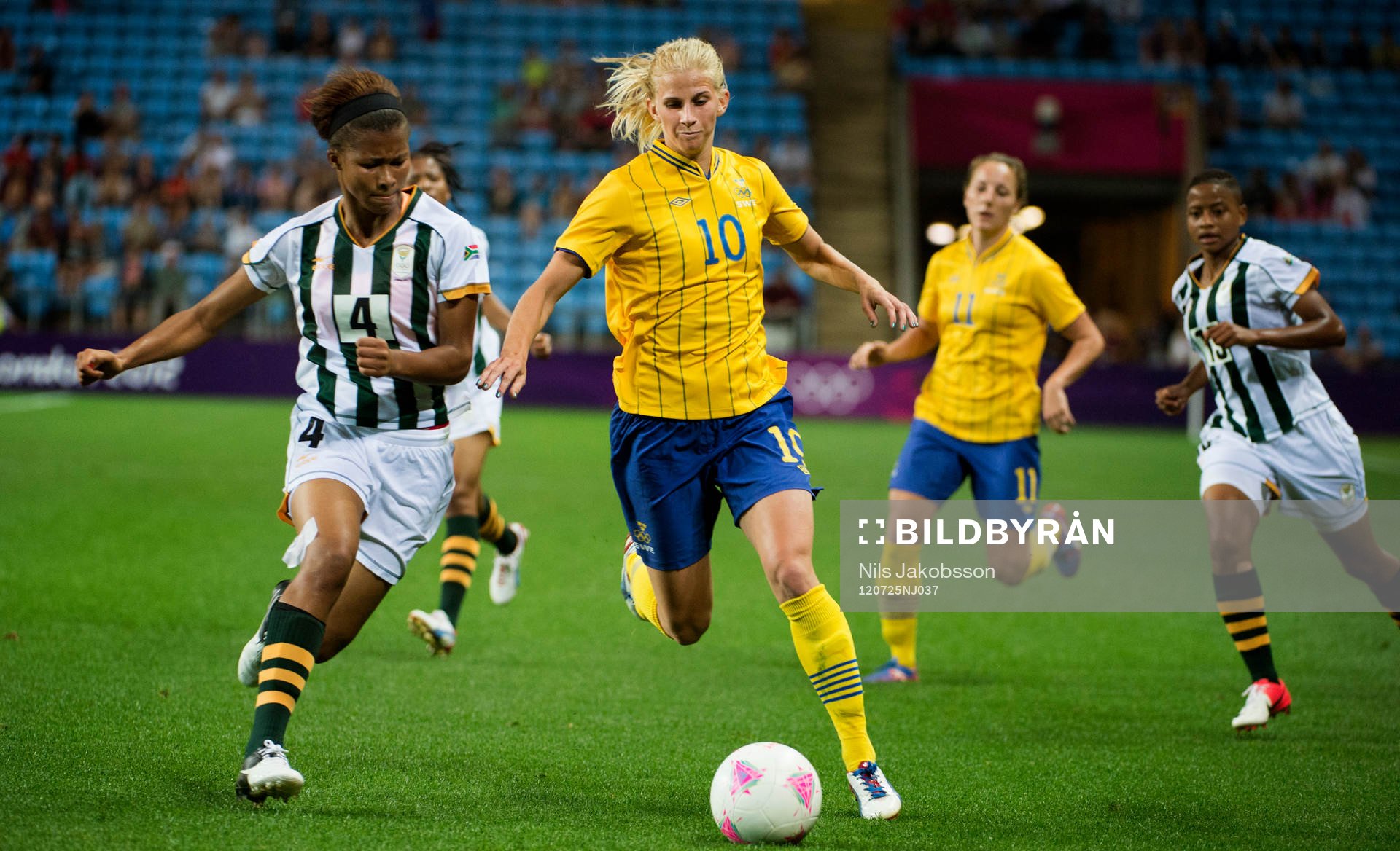 Sofia Jakobsson, Sverige