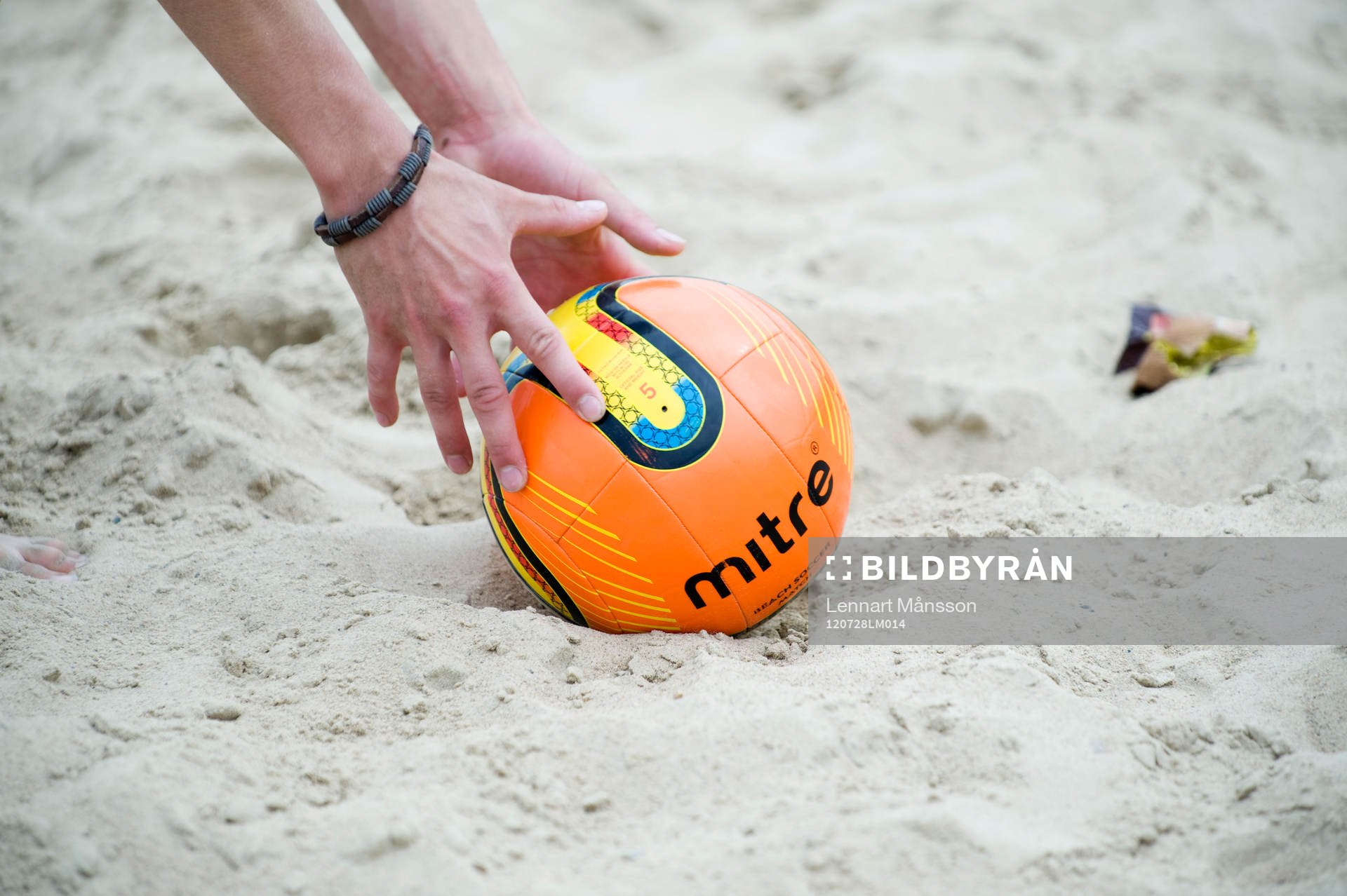 Fotboll, beachfotboll, sand