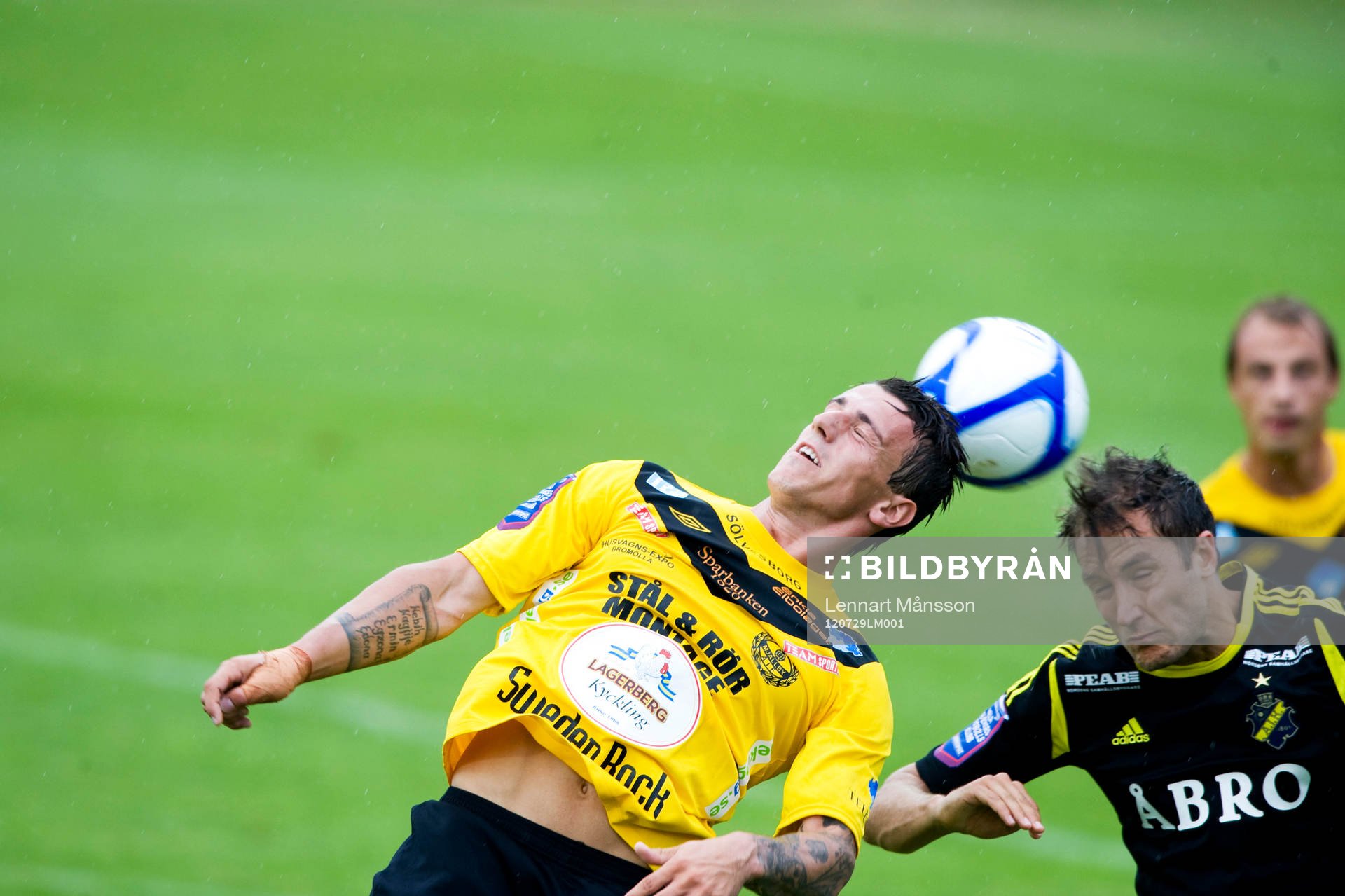 Erton Fejzullahu, Mjällby och Niklas Backman, AIK