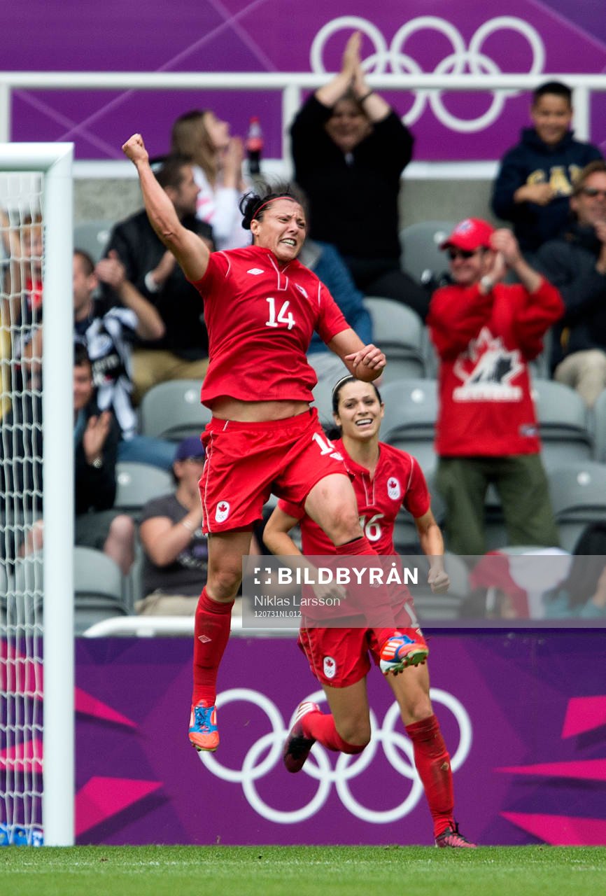 Melissa Tancredi, Kanada jublar