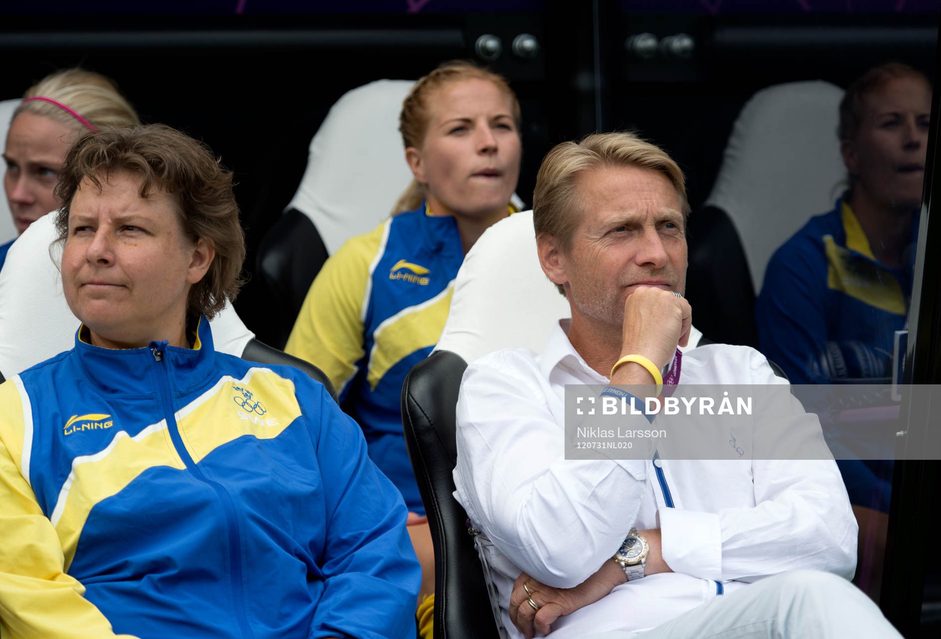 Thomas Dennerby, förbundskapten, Sverige är fundersam