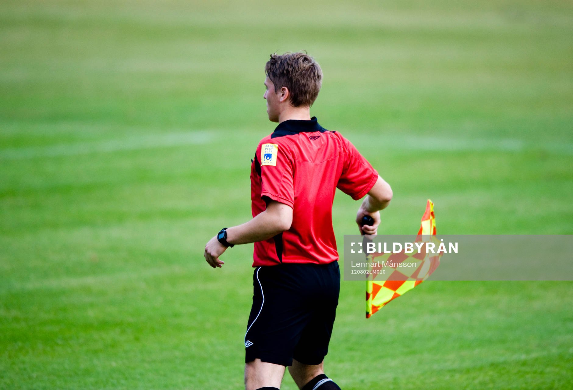 Jesper Lindell, Assisterande domare, flagga