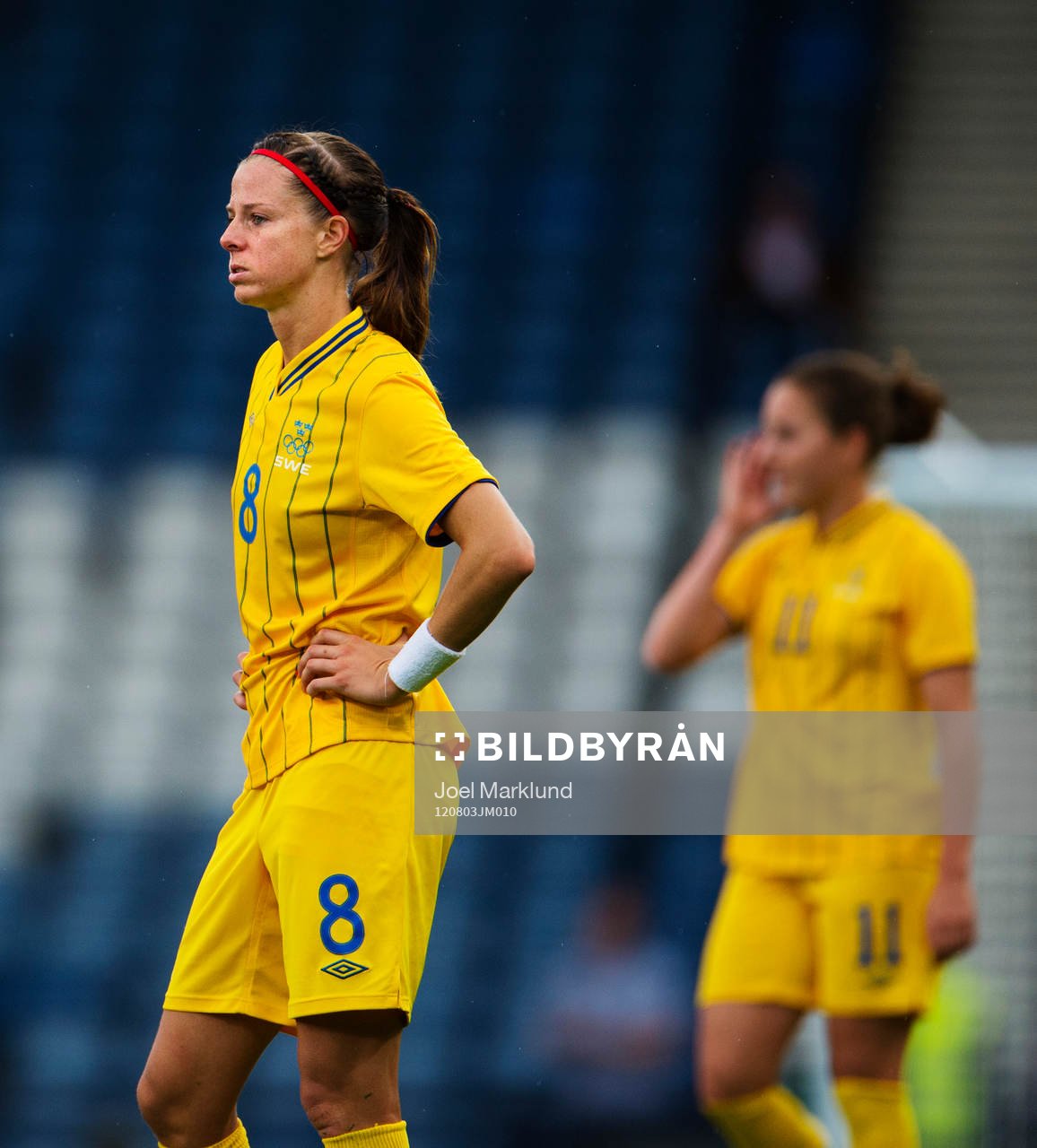 Lotta Schelin, Sverige, gråter. Depp