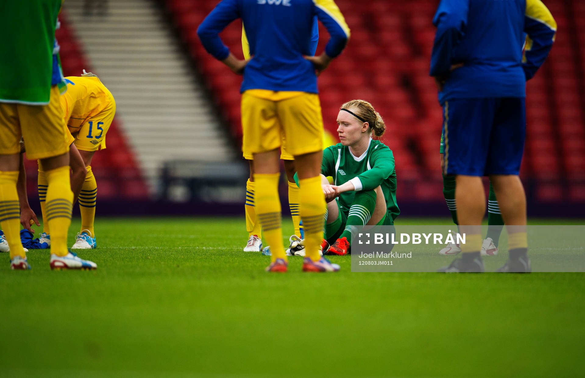 Hedvig Lindahl, målvakt, Sverige, deppar. Depp