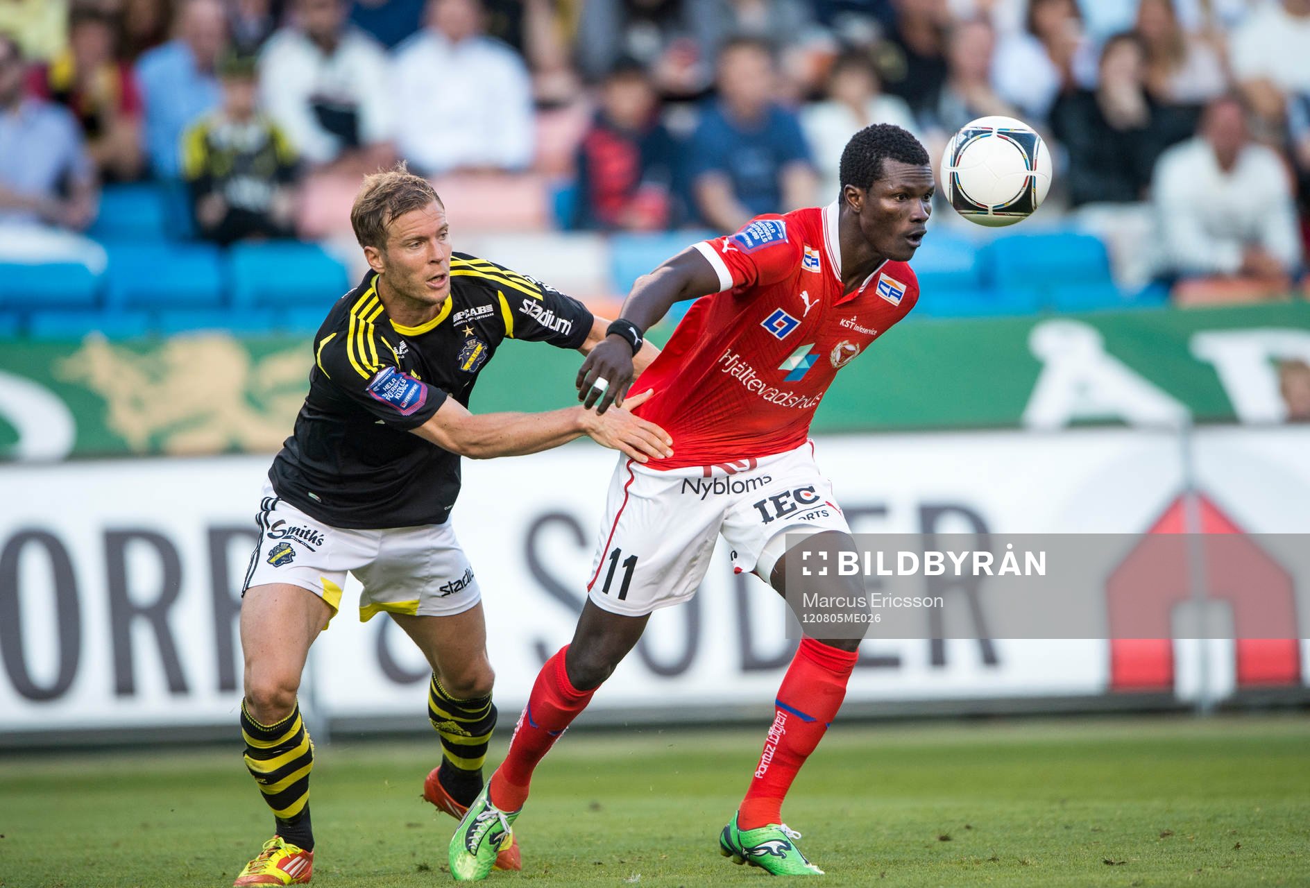 Abiola Dauda, Kalmar sliter sig loss från Per Karlsson, AIK